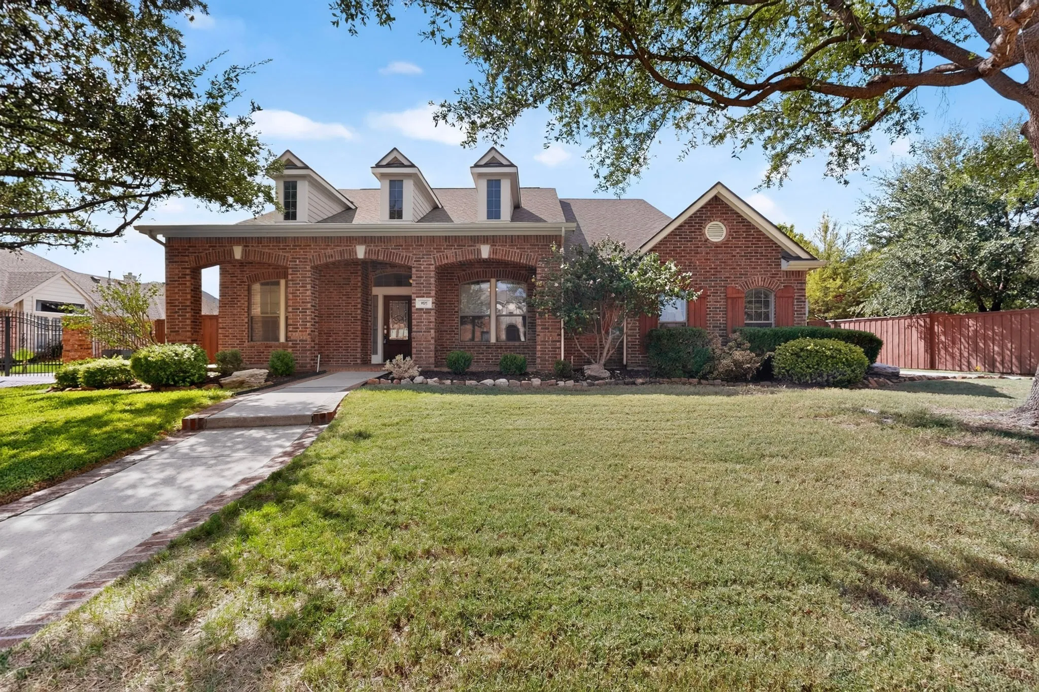 Single Family Residence For Sale in Collin County , 905 Mallard Trail, Murphy, Texas 75094, 4 Bedroom, 4 Bathroom, 3 Garage spaces, 3,693 Sqft, built in 2005, mls#21380044, Real Estate Agent in Murphy, Homes For Sale in Collin county, Homes For Sale in Murphy, Realtor in Murphy Texas, Real Estate Brokerage Independent Realty Texas, Luminita Cordes Realtor