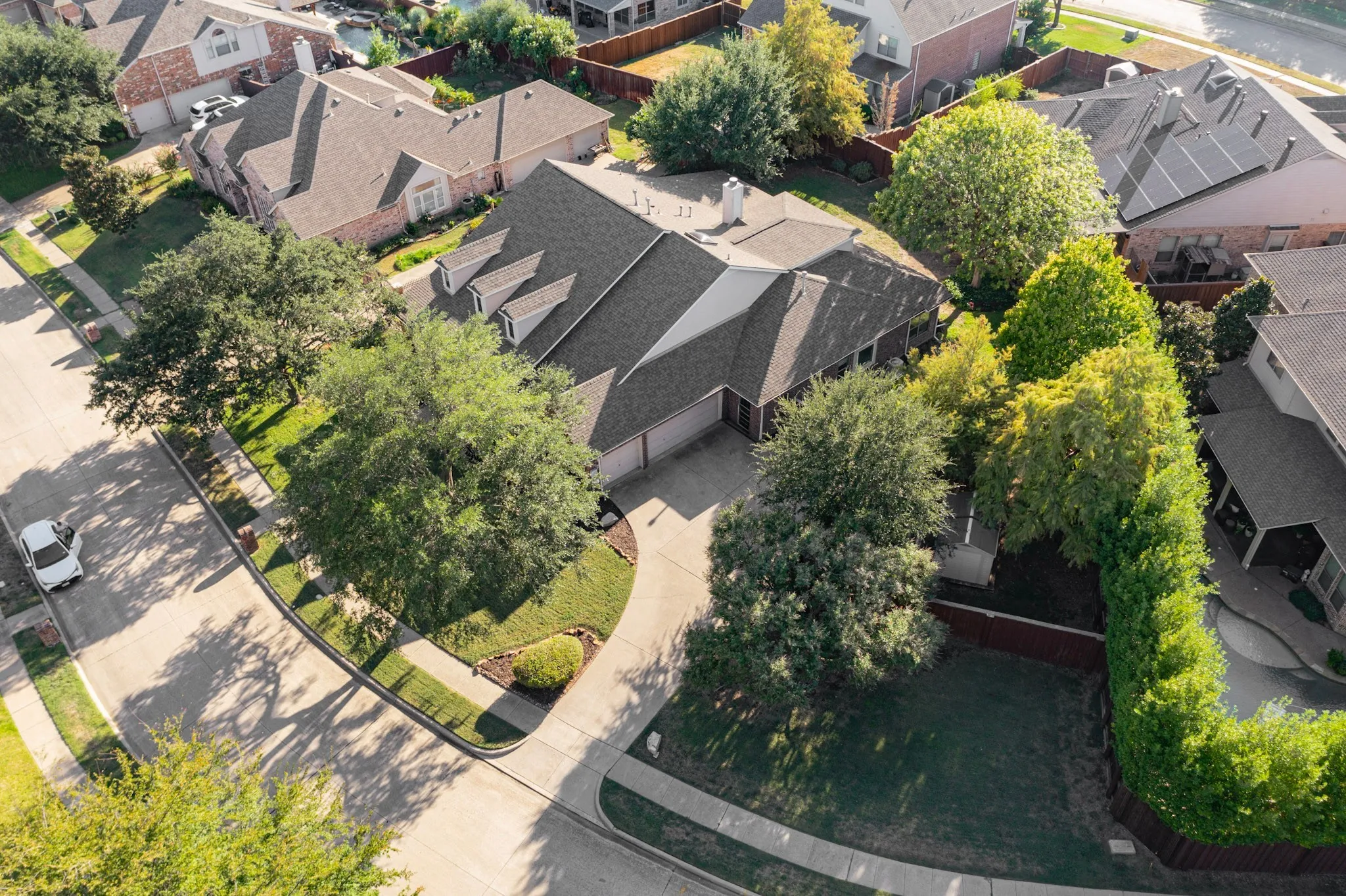 Single Family Residence For Sale in Collin County , 905 Mallard Trail, Murphy, Texas 75094, 4 Bedroom, 4 Bathroom, 3 Garage spaces, 3,693 Sqft, built in 2005, mls#21380044, Real Estate Agent in Murphy, Homes For Sale in Collin county, Homes For Sale in Murphy, Realtor in Murphy Texas, Real Estate Brokerage Independent Realty Texas, Luminita Cordes Realtor