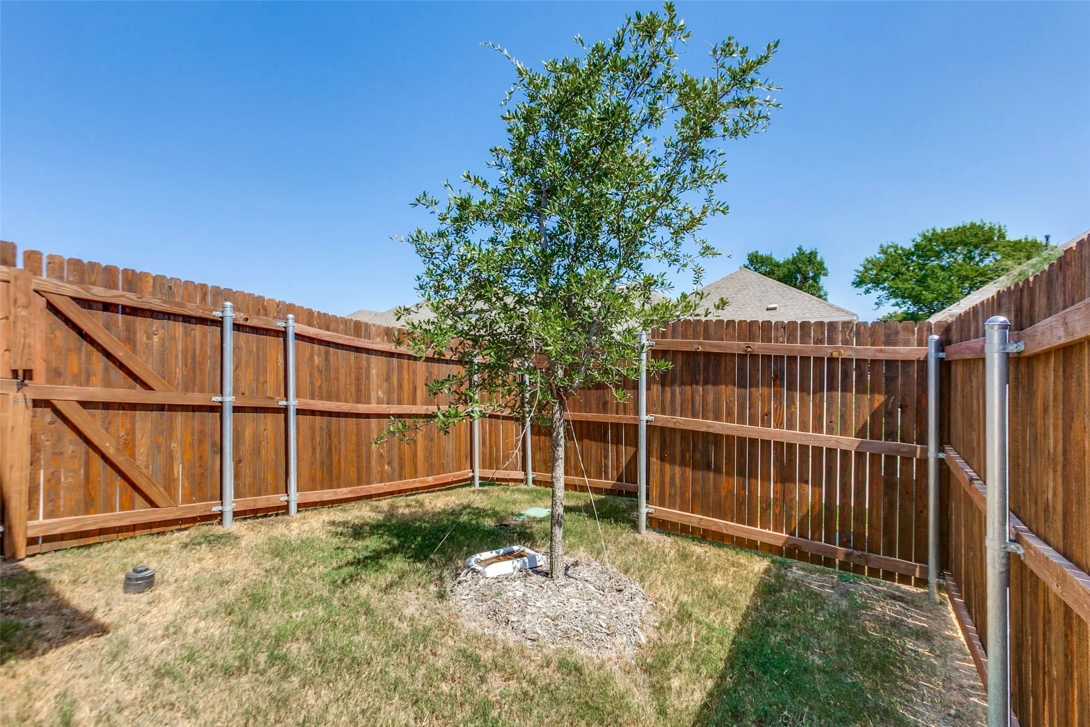 Single Family Residence For Sale in Dallas County , 2064 Belvedere Street, Garland, Texas 75041, 3 Bedroom, 2 Bathroom, 2 Garage spaces, 1,742 Sqft, built in 2025, mls#21399312, Real Estate Agent in Garland, Homes For Sale in Dallas county, Homes For Sale in Garland, Realtor in Garland Texas, Real Estate Brokerage Independent Realty Texas, Luminita Cordes Realtor