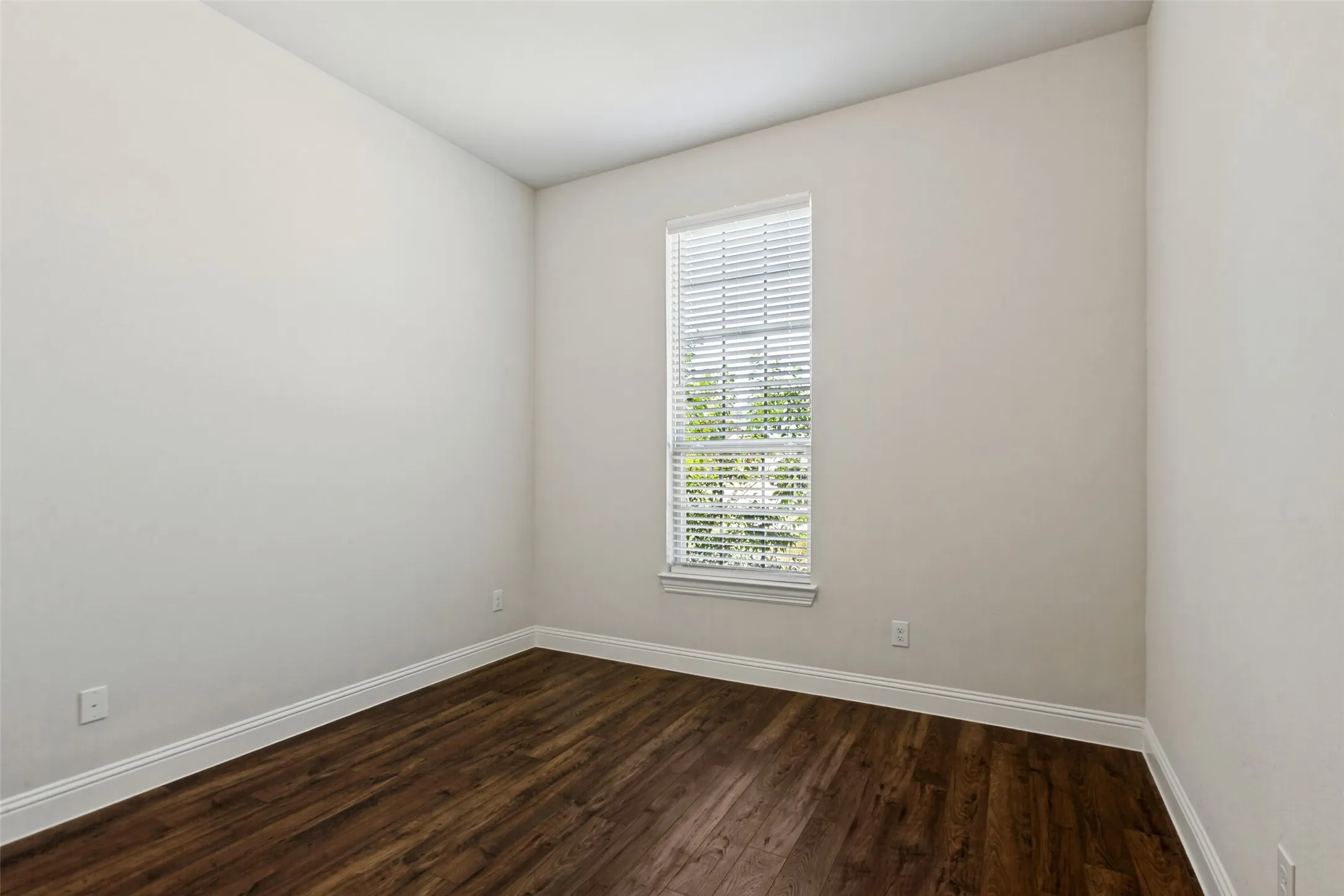 Single Family Residence For Sale in Dallas County , 2064 Belvedere Street, Garland, Texas 75041, 3 Bedroom, 2 Bathroom, 2 Garage spaces, 1,742 Sqft, built in 2025, mls#21399312, Real Estate Agent in Garland, Homes For Sale in Dallas county, Homes For Sale in Garland, Realtor in Garland Texas, Real Estate Brokerage Independent Realty Texas, Luminita Cordes Realtor