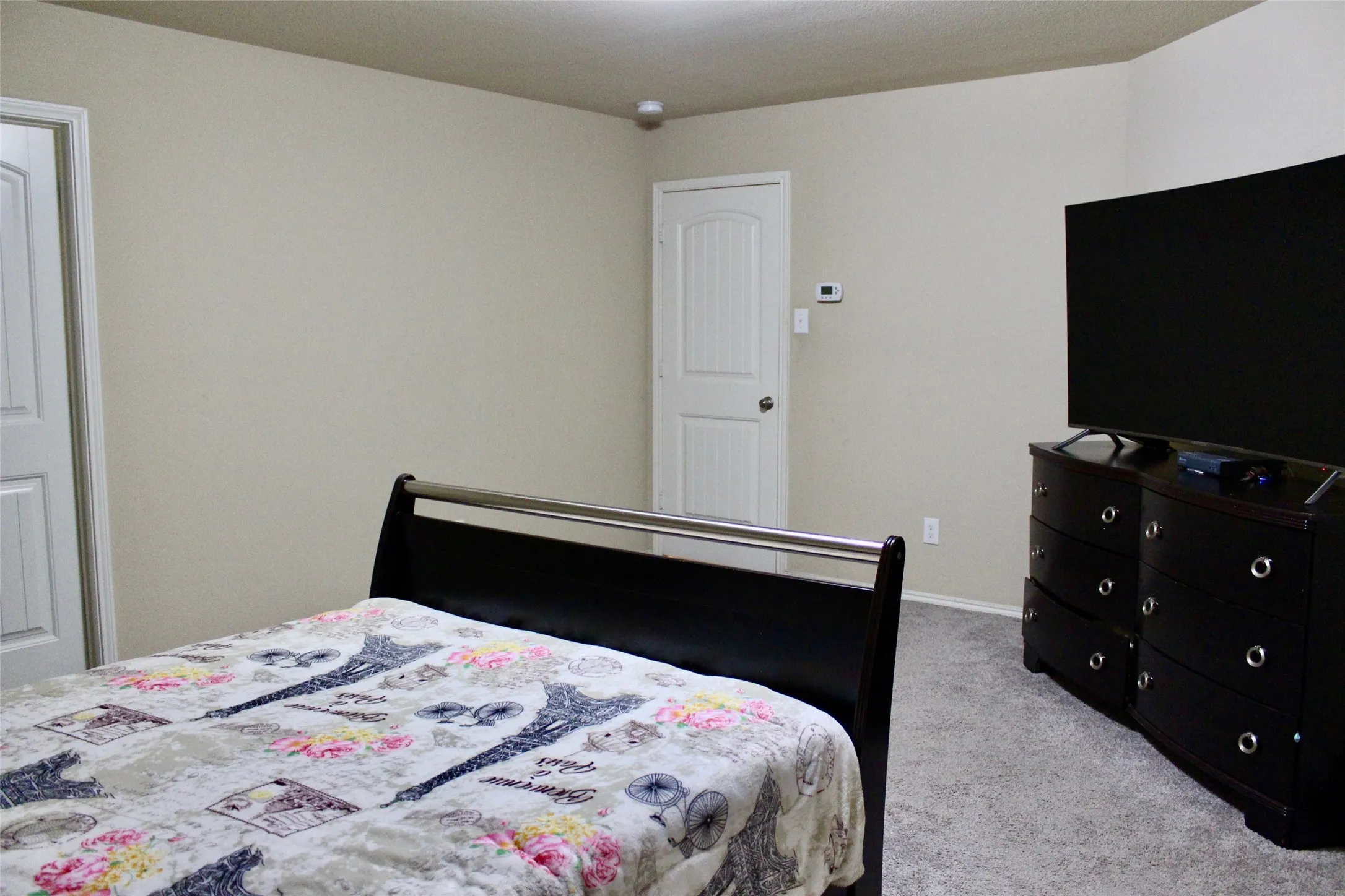 Single Family Residence For Sale in Dallas County , 1699 Eagle River Trail, Lancaster, Texas 75146, 3 Bedroom, 2 Bathroom, 2 Garage spaces, 1,864 Sqft, built in 2017, mls#21400507, Real Estate Agent in Lancaster, Homes For Sale in Dallas county, Homes For Sale in Lancaster, Realtor in Lancaster Texas, Real Estate Brokerage Independent Realty Texas, Luminita Cordes Realtor