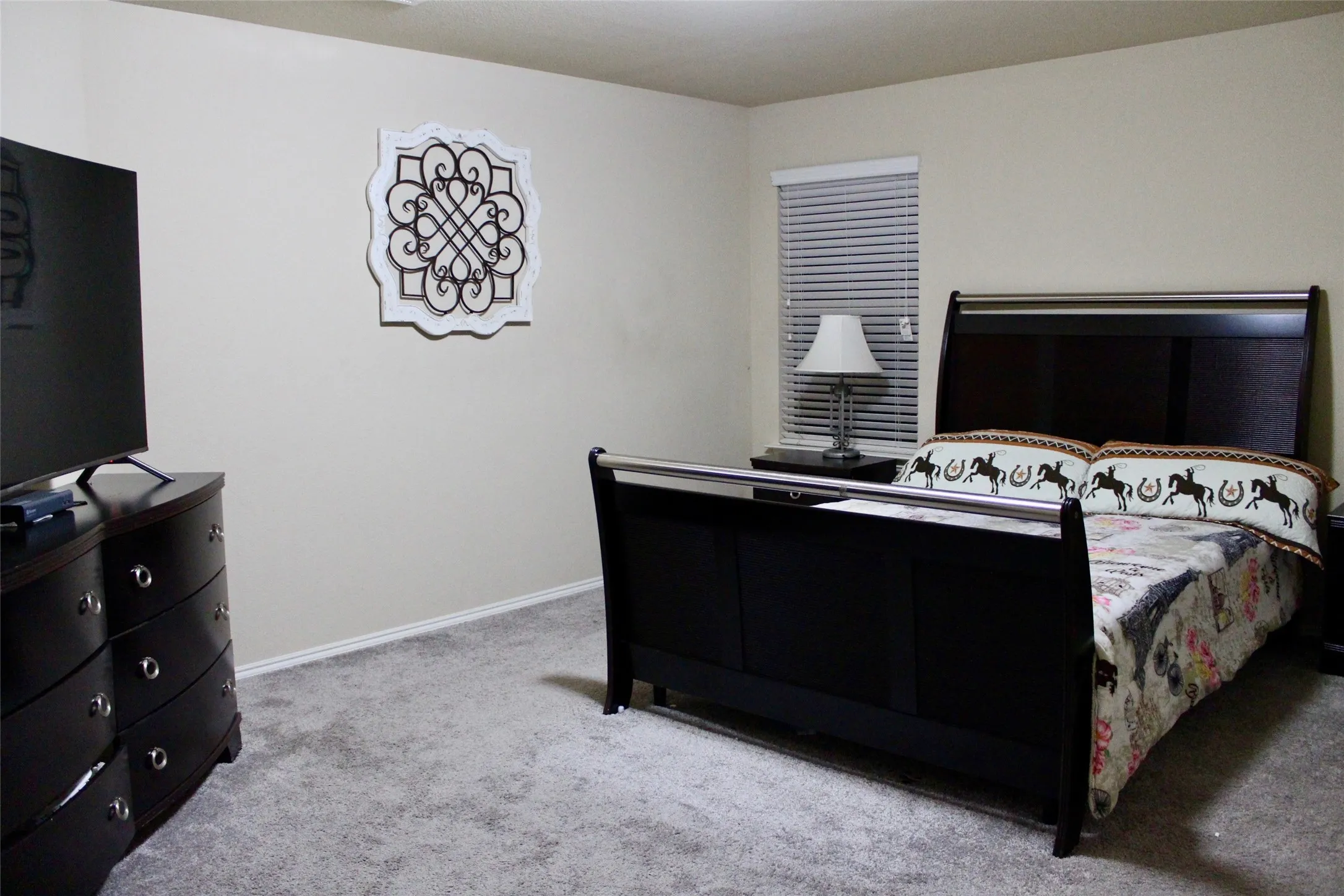 Single Family Residence For Sale in Dallas County , 1699 Eagle River Trail, Lancaster, Texas 75146, 3 Bedroom, 2 Bathroom, 2 Garage spaces, 1,864 Sqft, built in 2017, mls#21400507, Real Estate Agent in Lancaster, Homes For Sale in Dallas county, Homes For Sale in Lancaster, Realtor in Lancaster Texas, Real Estate Brokerage Independent Realty Texas, Luminita Cordes Realtor