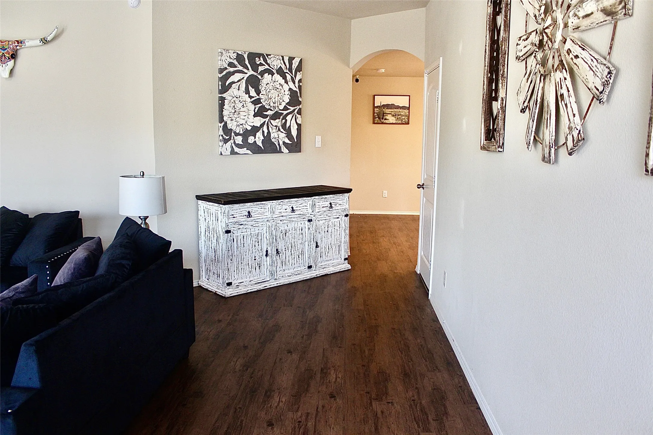 Single Family Residence For Sale in Dallas County , 1699 Eagle River Trail, Lancaster, Texas 75146, 3 Bedroom, 2 Bathroom, 2 Garage spaces, 1,864 Sqft, built in 2017, mls#21400507, Real Estate Agent in Lancaster, Homes For Sale in Dallas county, Homes For Sale in Lancaster, Realtor in Lancaster Texas, Real Estate Brokerage Independent Realty Texas, Luminita Cordes Realtor