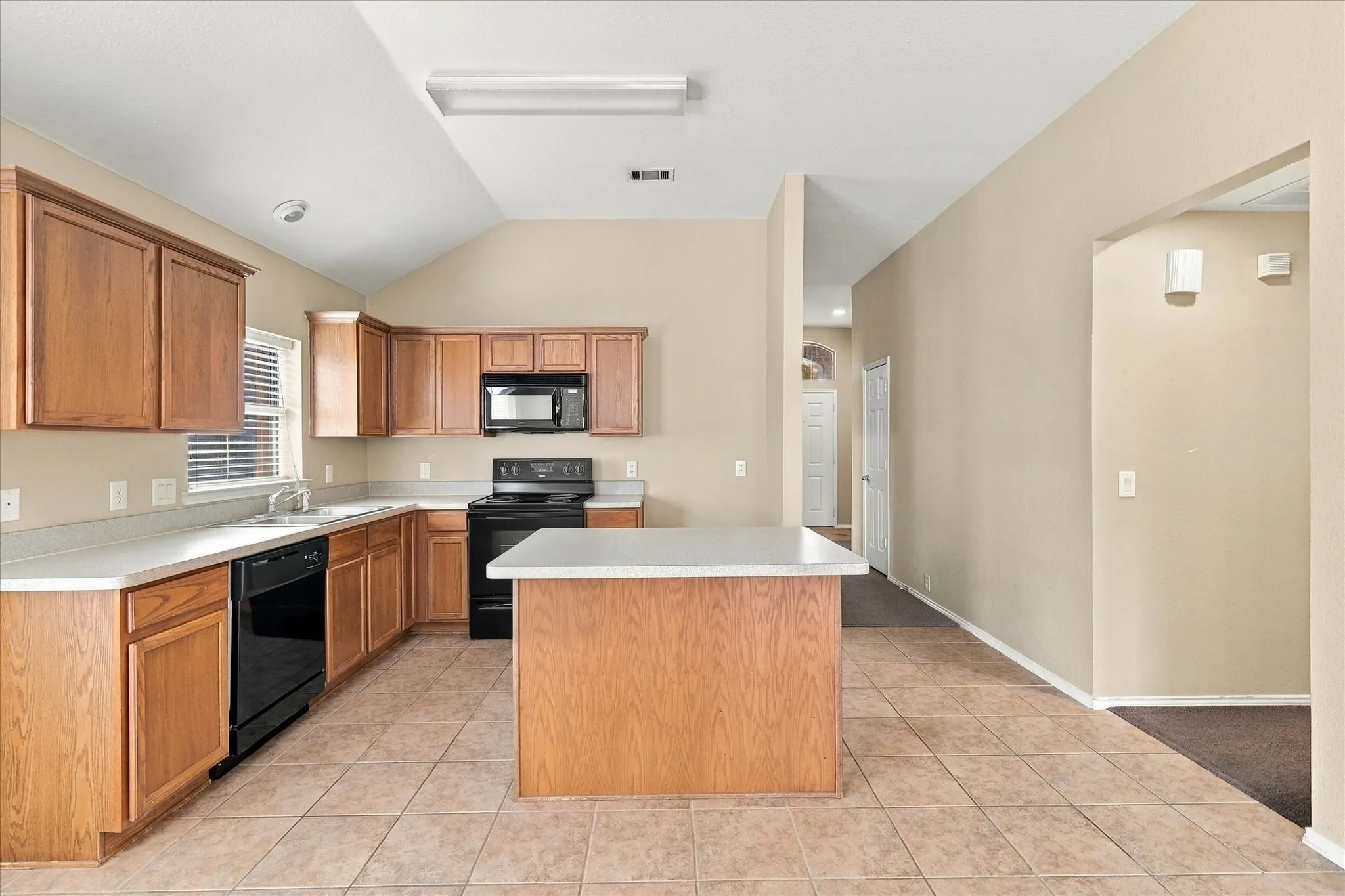 Single Family Residence For Sale in Denton County , 8716 Wagon Trail, Cross Roads, Texas 76227, 4 Bedroom, 2 Bathroom, 2 Garage spaces, 1,896 Sqft, built in 2005, mls#21398173, Real Estate Agent in Cross Roads, Homes For Sale in Denton county, Homes For Sale in Cross Roads, Realtor in Cross Roads Texas, Real Estate Brokerage Independent Realty Texas, Luminita Cordes Realtor