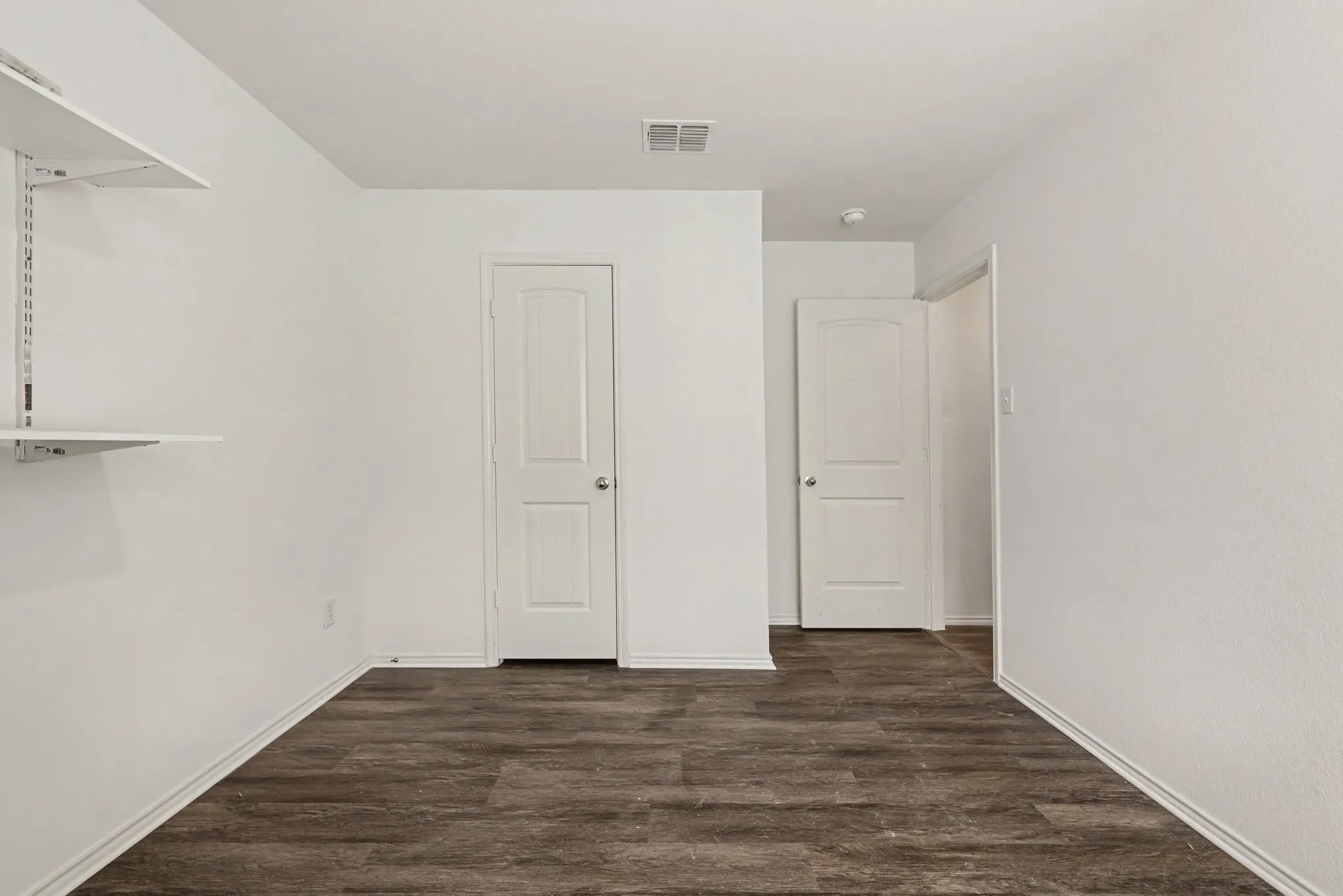 Single Family Residence For Sale in Collin County , 5320 Vinebrook Way, Princeton, Texas 75407, 3 Bedroom, 2 Bathroom, 2 Garage spaces, 1,411 Sqft, built in 2021, mls#21380097, Real Estate Agent in Princeton, Homes For Sale in Collin county, Homes For Sale in Princeton, Realtor in Princeton Texas, Real Estate Brokerage Independent Realty Texas, Luminita Cordes Realtor