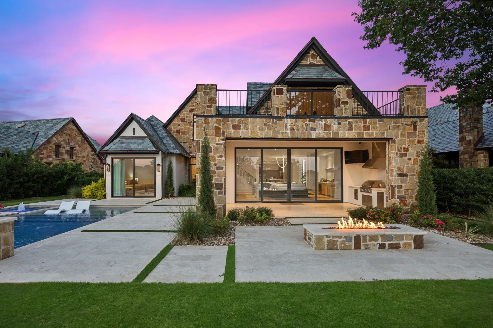 Single Family Residence For Sale in Tarrant County , 2320 Cedar Elm Terrace, Westlake, Texas 76262, 4 Bedroom, 5 Bathroom, 3 Garage spaces, 5,747 Sqft, built in 2002, mls#21395465, Real Estate Agent in Westlake, Homes For Sale in Tarrant county, Homes For Sale in Westlake, Realtor in Westlake Texas, Real Estate Brokerage Independent Realty Texas, Luminita Cordes Realtor