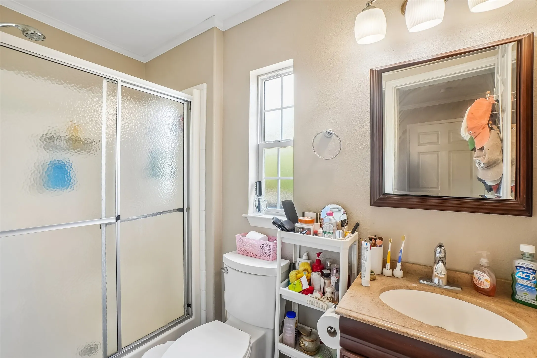 1414A Bathroom 1