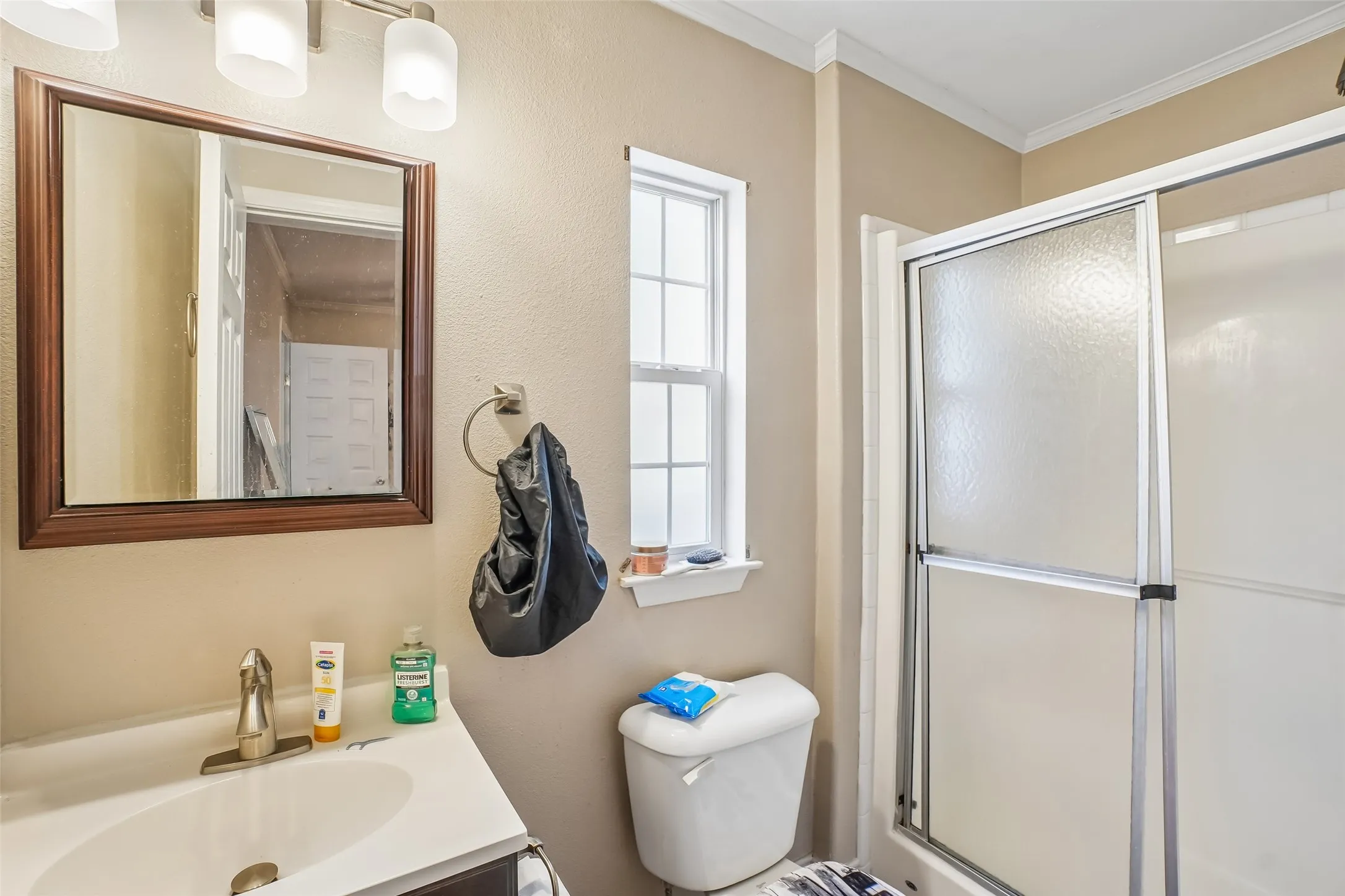 1416 Bathroom 1