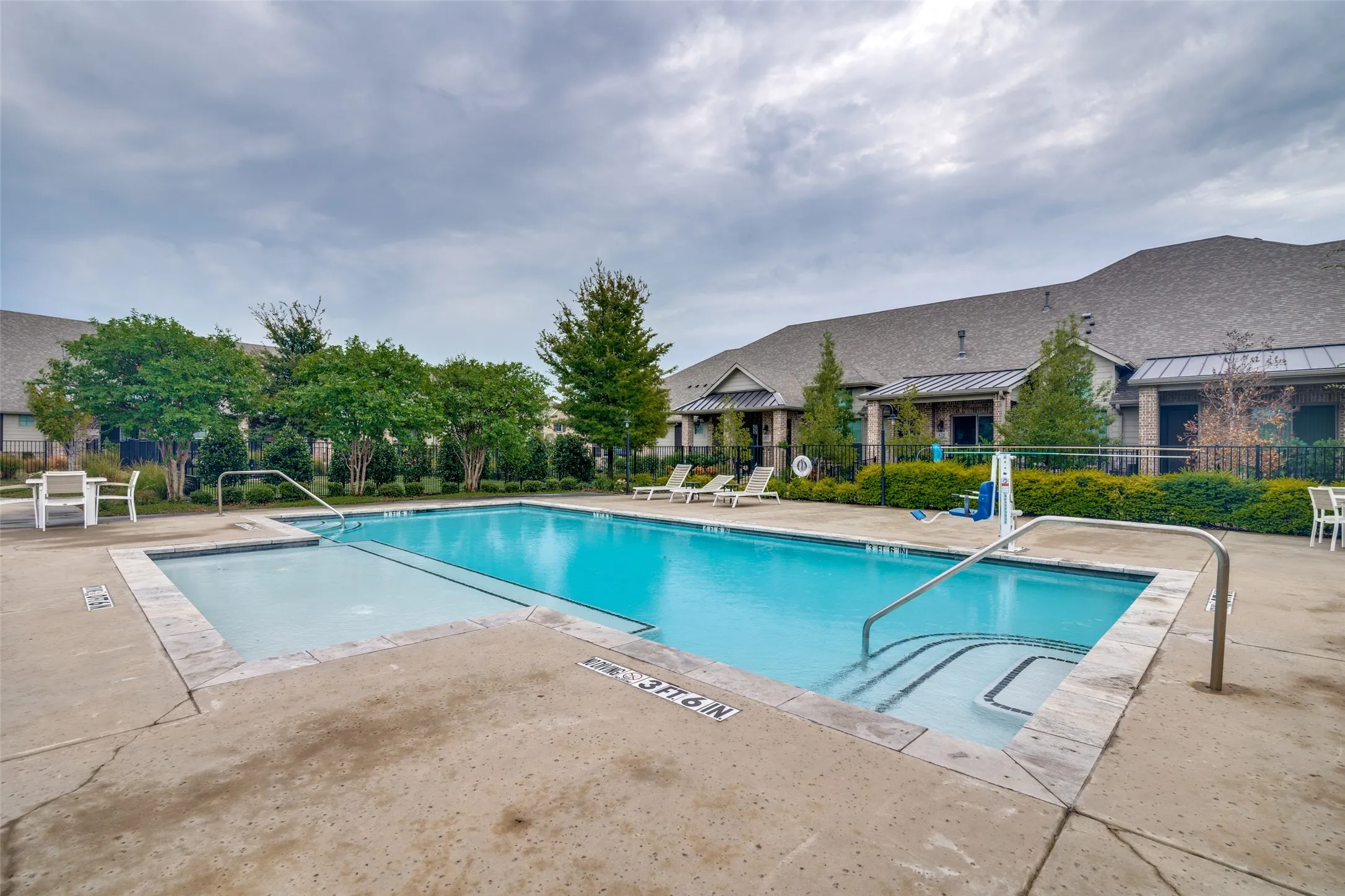 Amenity Center