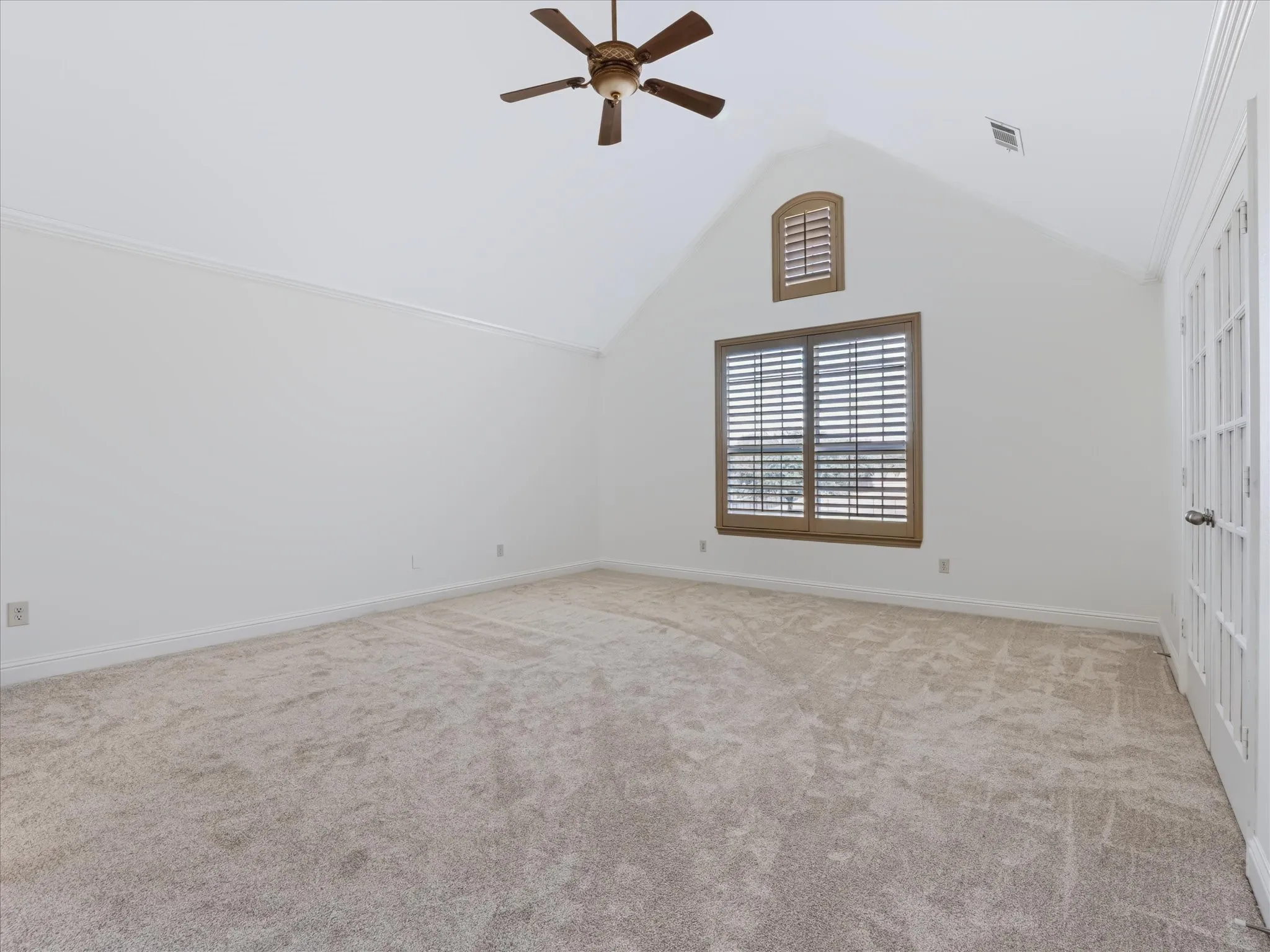 Single Family Residence For Sale in Collin County , 2305 Canyon Creek Drive, Mc Kinney, Texas 75072, 3 Bedroom, 3 Bathroom, 2 Garage spaces, 3,385 Sqft, built in 2005, mls#21399721, Real Estate Agent in Mc Kinney, Homes For Sale in Collin county, Homes For Sale in Mc Kinney, Realtor in Mc Kinney Texas, Real Estate Brokerage Independent Realty Texas, Luminita Cordes Realtor