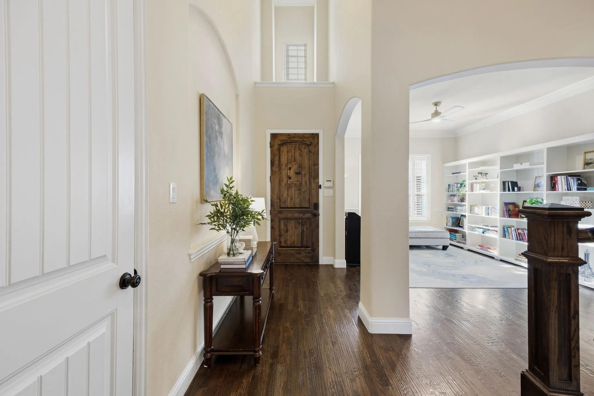 Single Family Residence For Sale in Rockwall County , 665 York Drive, Rockwall, Texas 75087, 4 Bedroom, 3 Bathroom, 3 Garage spaces, 3,161 Sqft, built in 2014, mls#21400528, Real Estate Agent in Rockwall, Homes For Sale in Rockwall county, Homes For Sale in Rockwall, Realtor in Rockwall Texas, Real Estate Brokerage Independent Realty Texas, Luminita Cordes Realtor