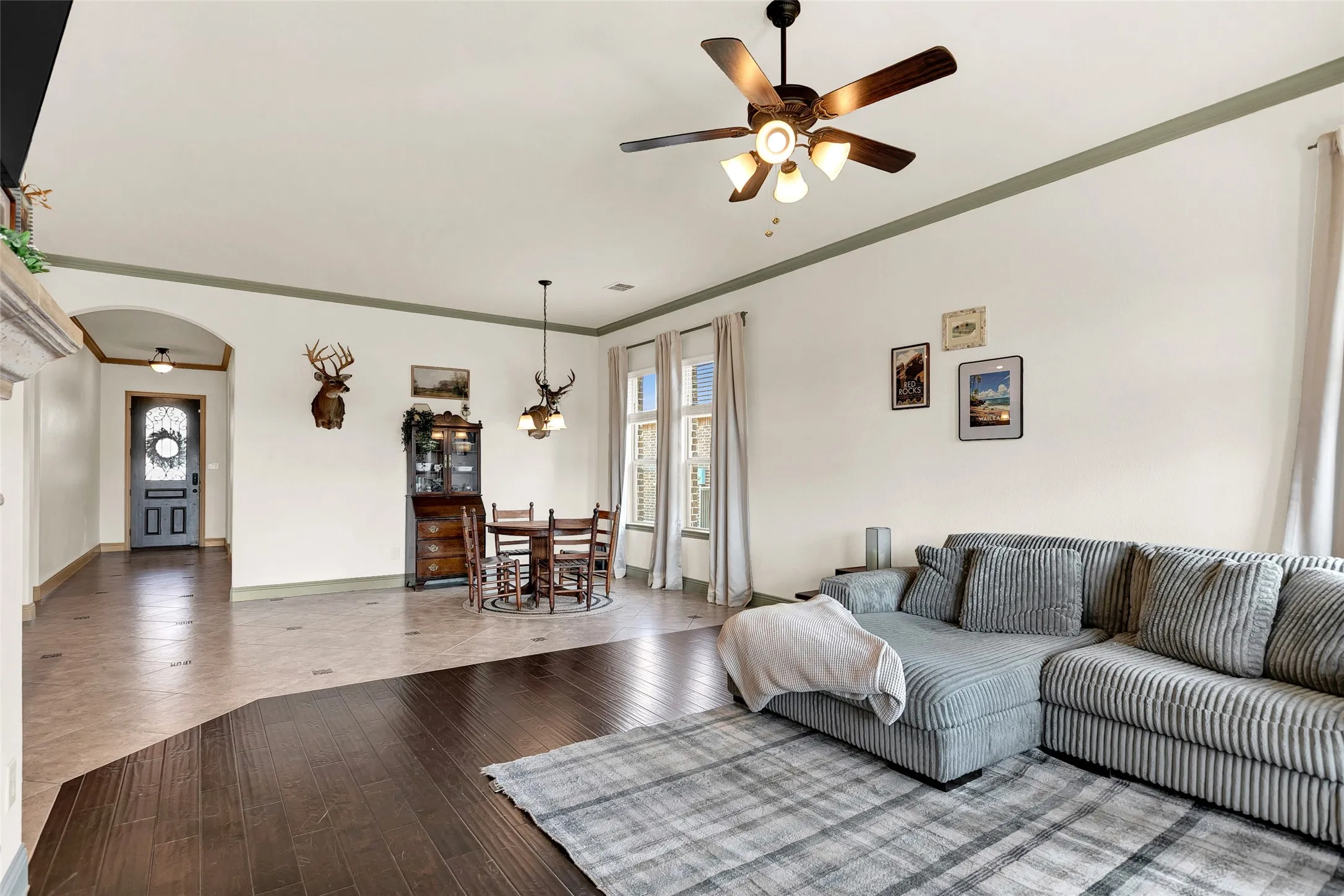 Single Family Residence For Sale in Kaufman County , 616 Spruce Trail, Forney, Texas 75126, 3 Bedroom, 2 Bathroom, 2 Garage spaces, 1,950 Sqft, built in 2018, mls#21397694, Real Estate Agent in Forney, Homes For Sale in Kaufman county, Homes For Sale in Forney, Realtor in Forney Texas, Real Estate Brokerage Independent Realty Texas, Luminita Cordes Realtor