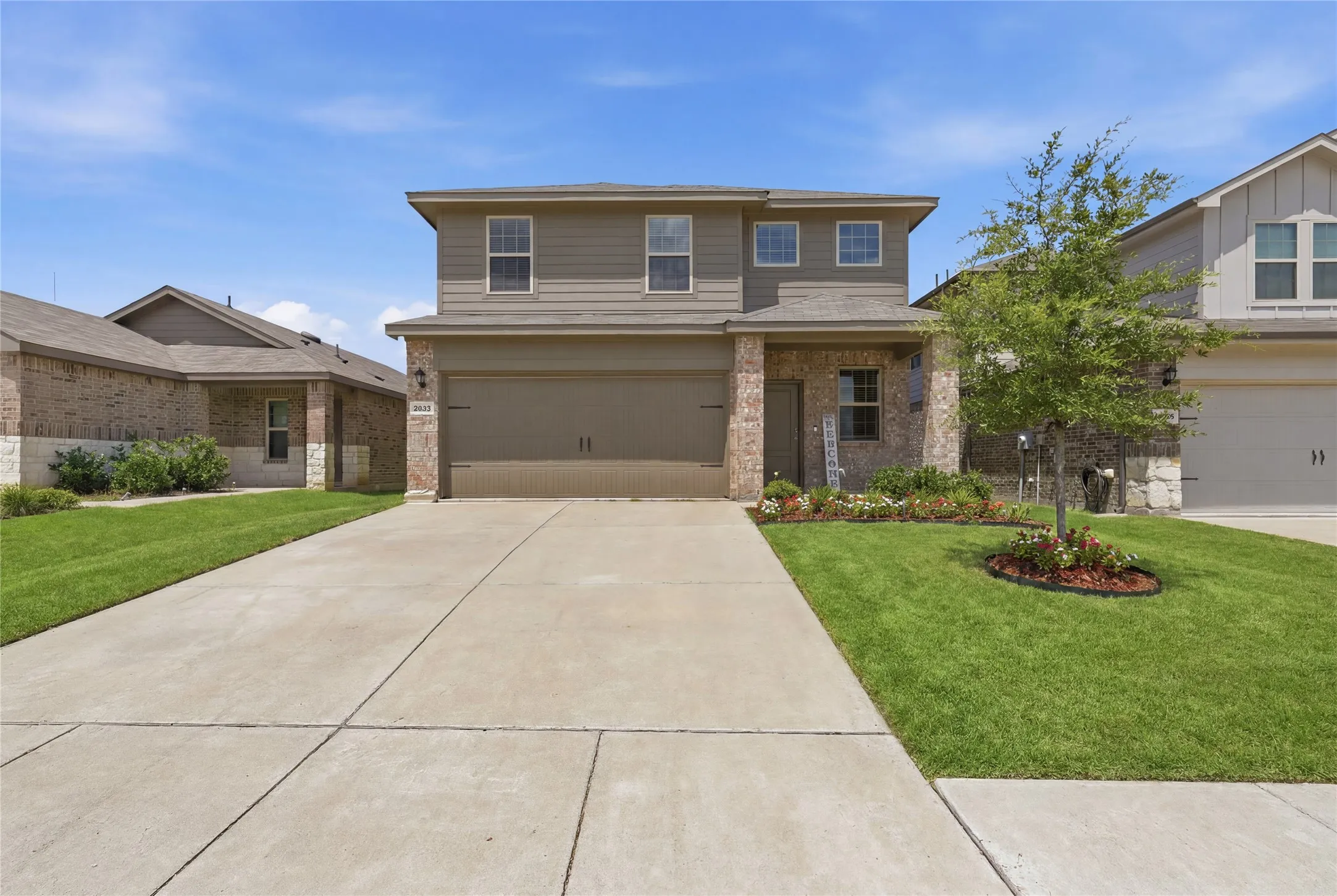 Single Family Residence For Sale in Hunt County , 2102 Bailer Way, Royse City, Texas 75189, 5 Bedroom, 3 Bathroom, 2 Garage spaces, 2,521 Sqft, built in 2023, mls#21400516, Real Estate Agent in Royse City, Homes For Sale in Hunt county, Homes For Sale in Royse City, Realtor in Royse City Texas, Real Estate Brokerage Independent Realty Texas, Luminita Cordes Realtor