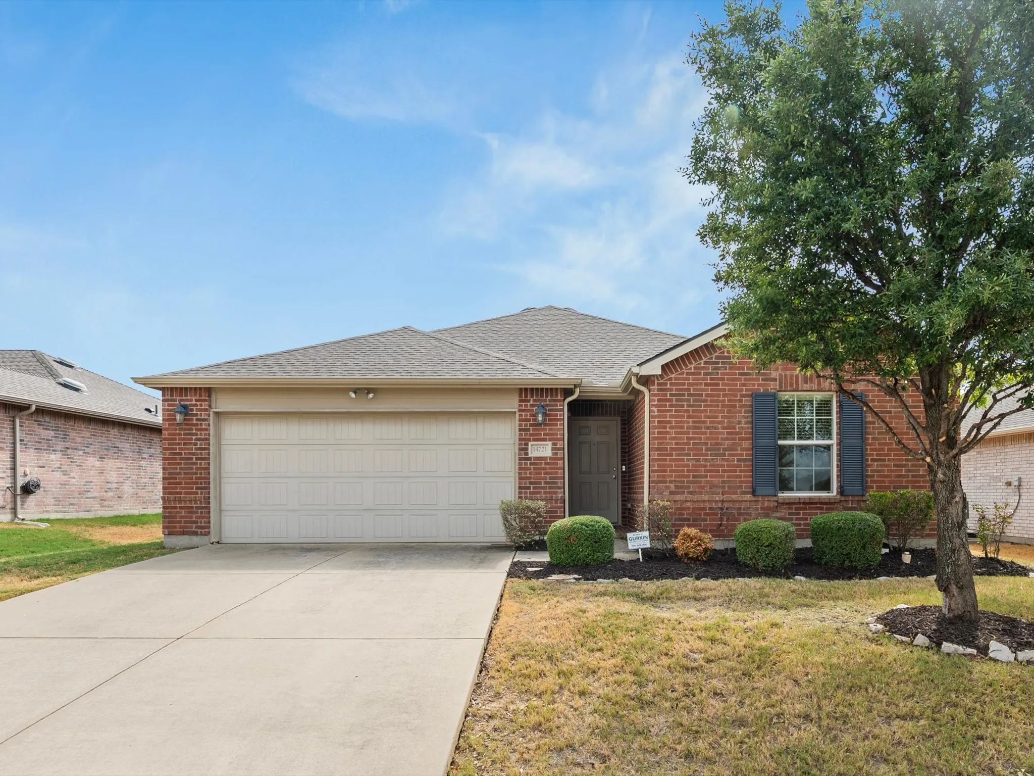 Single Family Residence For Sale in Denton County , 14721 Brandon Drive, Little Elm, Texas 75068, 3 Bedroom, 2 Bathroom, 2 Garage spaces, 1,433 Sqft, built in 2012, mls#21400142, Real Estate Agent in Little Elm, Homes For Sale in Denton county, Homes For Sale in Little Elm, Realtor in Little Elm Texas, Real Estate Brokerage Independent Realty Texas, Luminita Cordes Realtor
