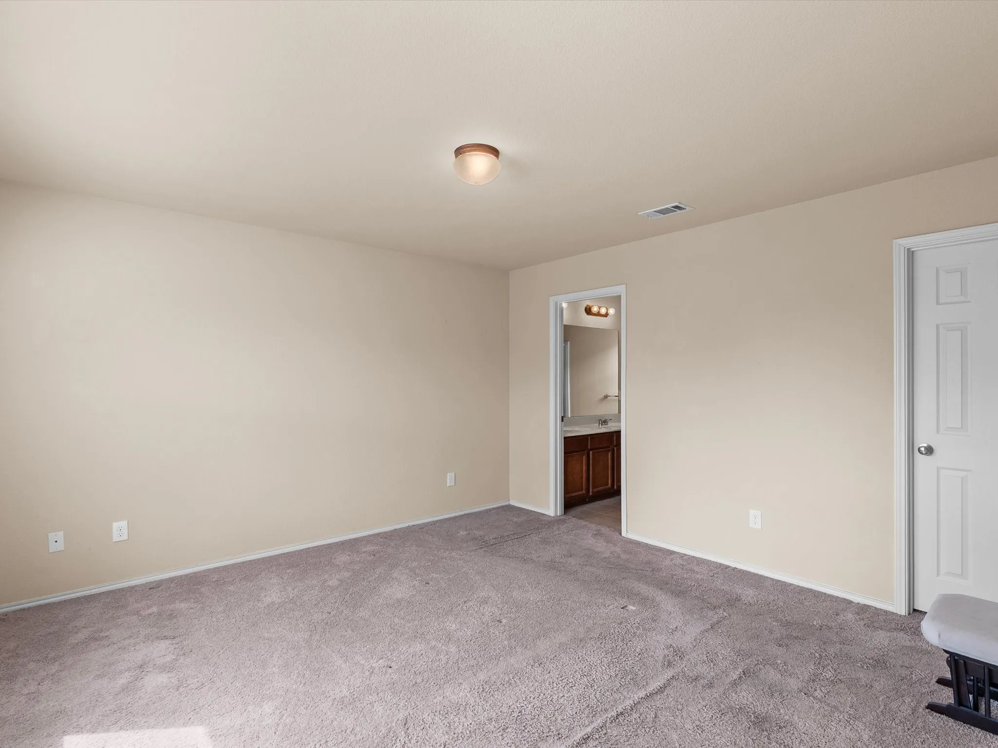 Single Family Residence For Sale in Denton County , 14721 Brandon Drive, Little Elm, Texas 75068, 3 Bedroom, 2 Bathroom, 2 Garage spaces, 1,433 Sqft, built in 2012, mls#21400142, Real Estate Agent in Little Elm, Homes For Sale in Denton county, Homes For Sale in Little Elm, Realtor in Little Elm Texas, Real Estate Brokerage Independent Realty Texas, Luminita Cordes Realtor