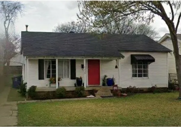 Single Family Residence For Sale