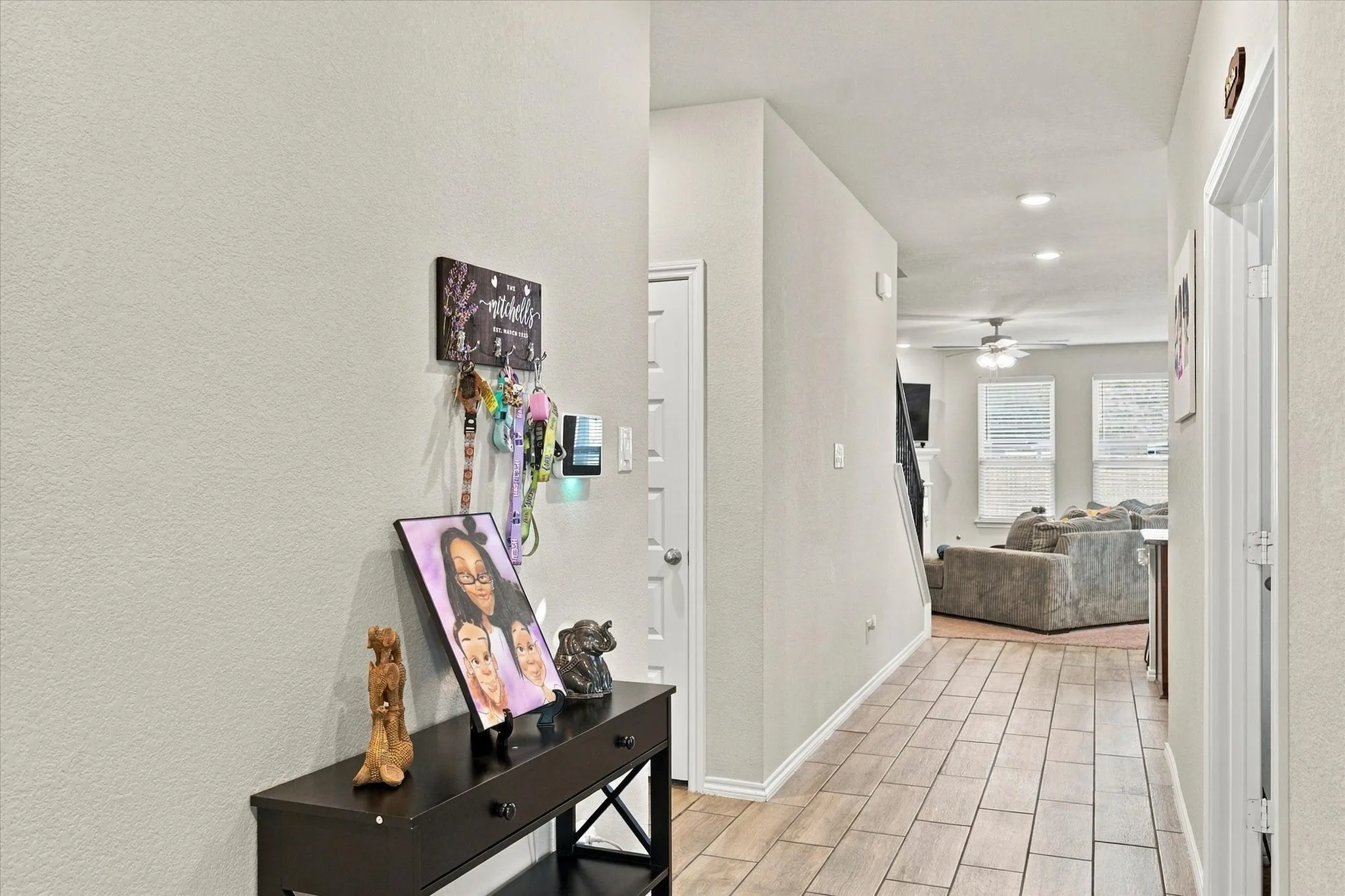 Single Family Residence For Sale in Ellis County , 417 Burrow Drive, Waxahachie, Texas 75167, 4 Bedroom, 3 Bathroom, 2 Garage spaces, 2,372 Sqft, built in 2022, mls#21396705, Real Estate Agent in Waxahachie, Homes For Sale in Ellis county, Homes For Sale in Waxahachie, Realtor in Waxahachie Texas, Real Estate Brokerage Independent Realty Texas, Luminita Cordes Realtor