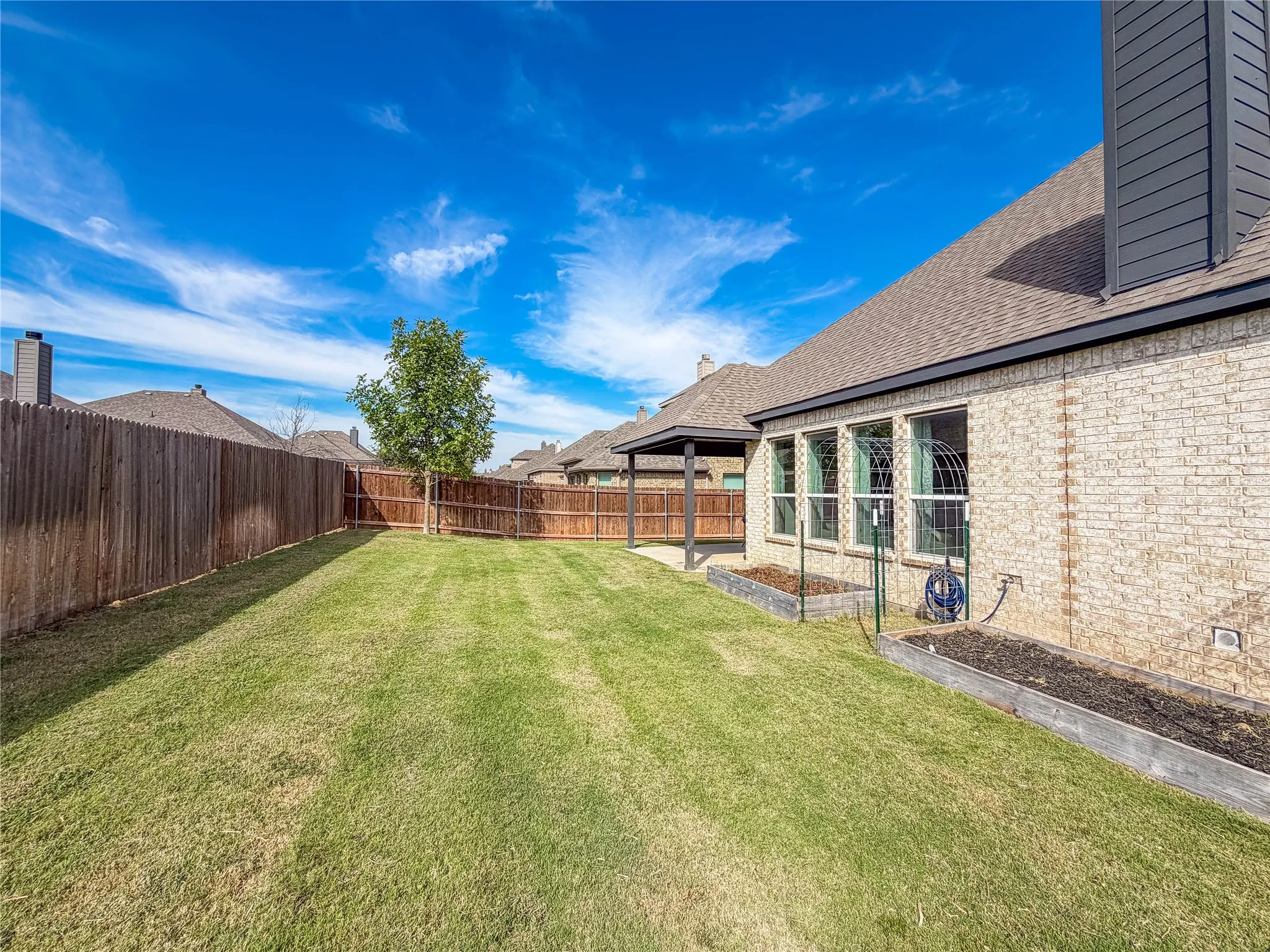 Single Family Residence For Sale in Ellis County , 484 Haven Road, Waxahachie, Texas 75165, 3 Bedroom, 3 Bathroom, 2 Garage spaces, 2,641 Sqft, built in 2022, mls#21400542, Real Estate Agent in Waxahachie, Homes For Sale in Ellis county, Homes For Sale in Waxahachie, Realtor in Waxahachie Texas, Real Estate Brokerage Independent Realty Texas, Luminita Cordes Realtor