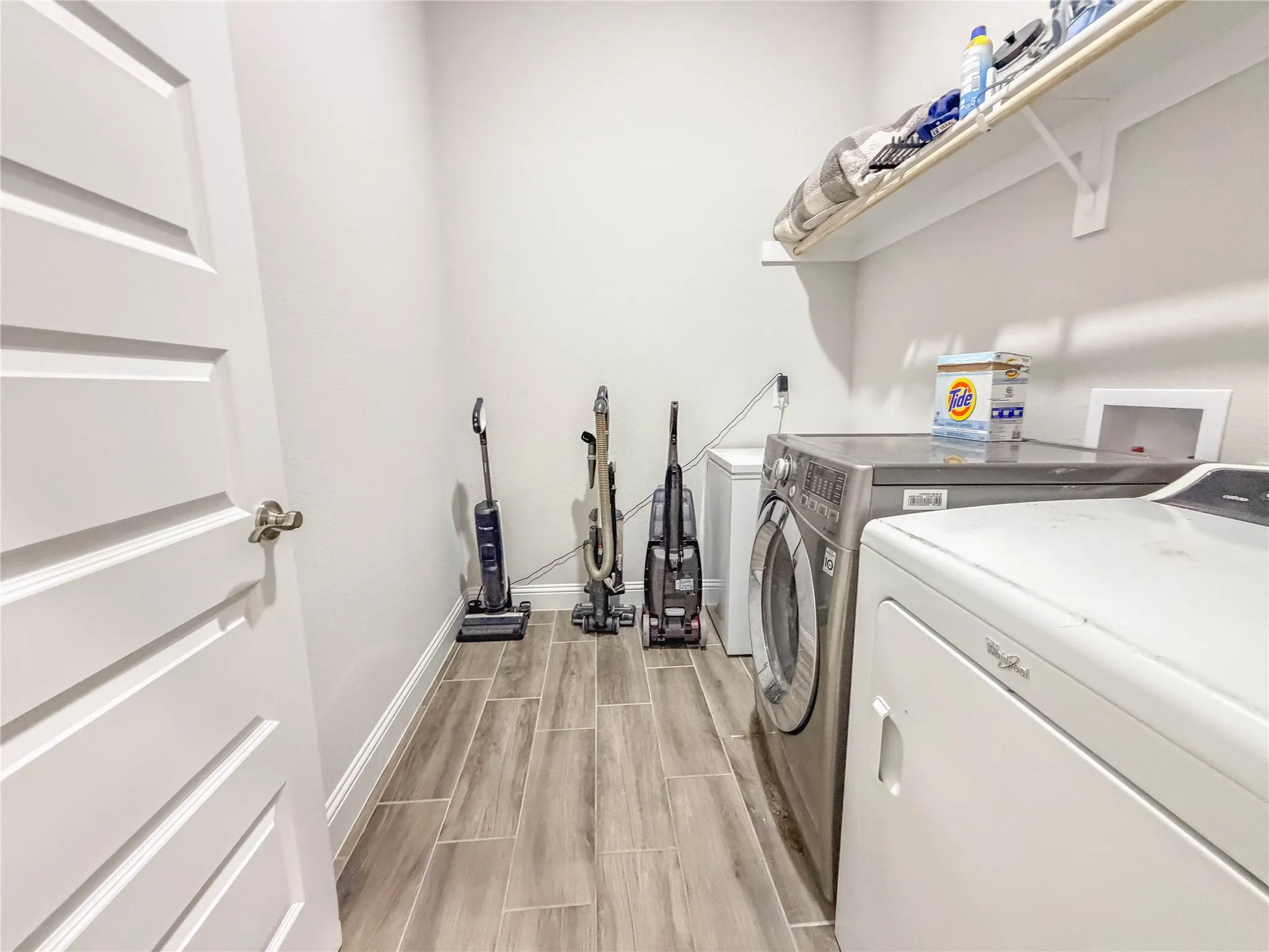 Single Family Residence For Sale in Ellis County , 484 Haven Road, Waxahachie, Texas 75165, 3 Bedroom, 3 Bathroom, 2 Garage spaces, 2,641 Sqft, built in 2022, mls#21400542, Real Estate Agent in Waxahachie, Homes For Sale in Ellis county, Homes For Sale in Waxahachie, Realtor in Waxahachie Texas, Real Estate Brokerage Independent Realty Texas, Luminita Cordes Realtor