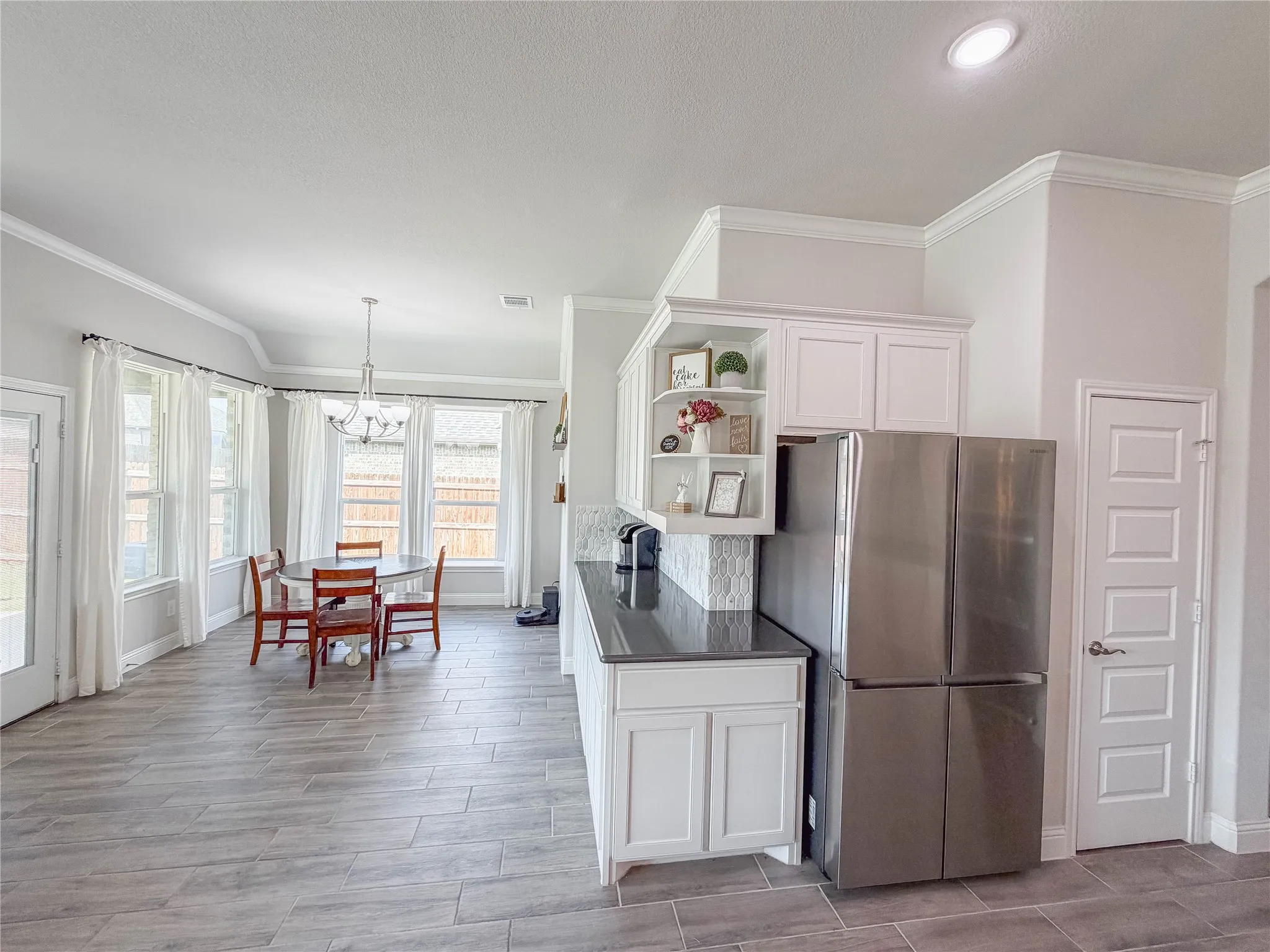 Single Family Residence For Sale in Ellis County , 484 Haven Road, Waxahachie, Texas 75165, 3 Bedroom, 3 Bathroom, 2 Garage spaces, 2,641 Sqft, built in 2022, mls#21400542, Real Estate Agent in Waxahachie, Homes For Sale in Ellis county, Homes For Sale in Waxahachie, Realtor in Waxahachie Texas, Real Estate Brokerage Independent Realty Texas, Luminita Cordes Realtor