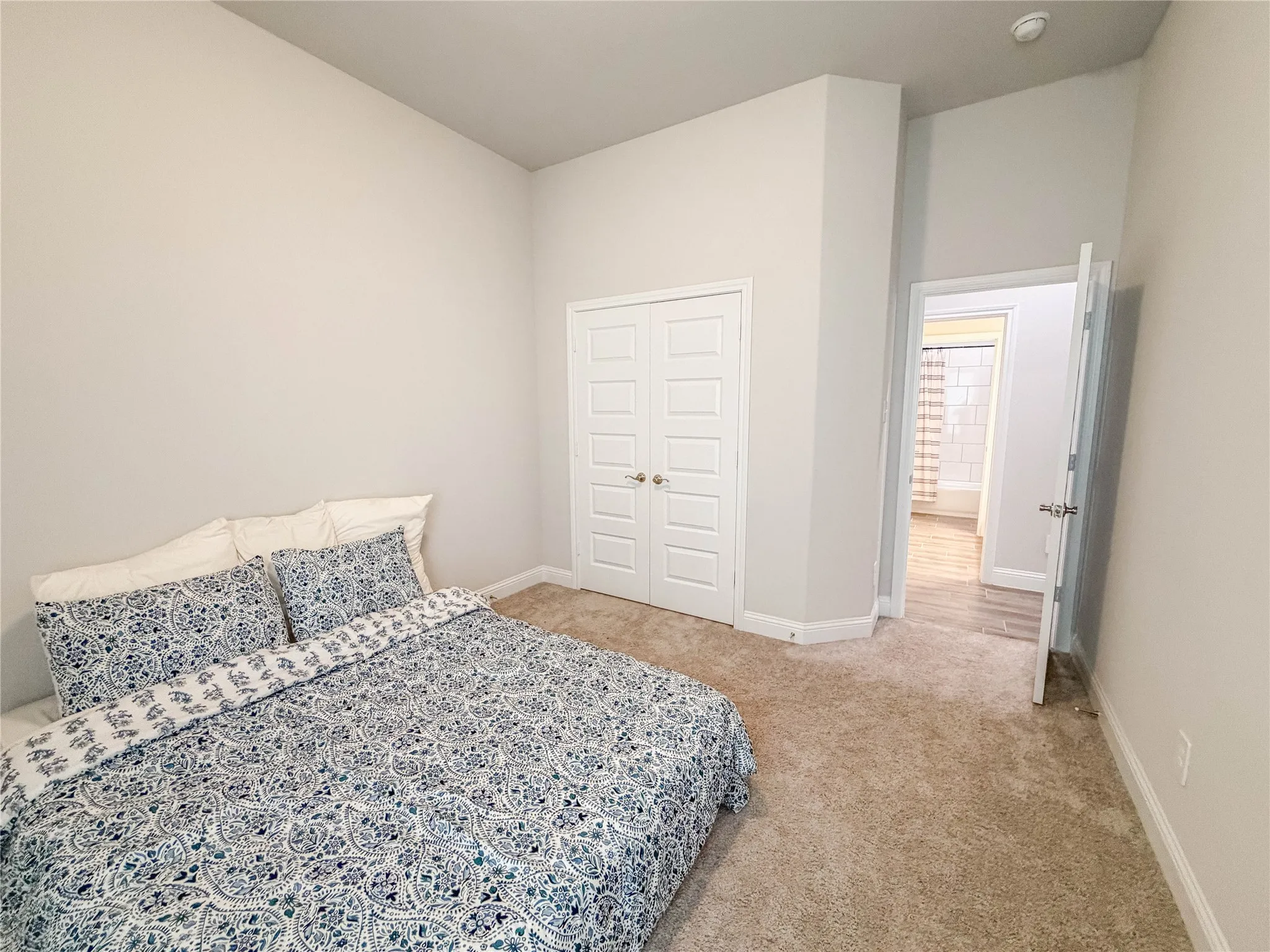 Single Family Residence For Sale in Ellis County , 484 Haven Road, Waxahachie, Texas 75165, 3 Bedroom, 3 Bathroom, 2 Garage spaces, 2,641 Sqft, built in 2022, mls#21400542, Real Estate Agent in Waxahachie, Homes For Sale in Ellis county, Homes For Sale in Waxahachie, Realtor in Waxahachie Texas, Real Estate Brokerage Independent Realty Texas, Luminita Cordes Realtor