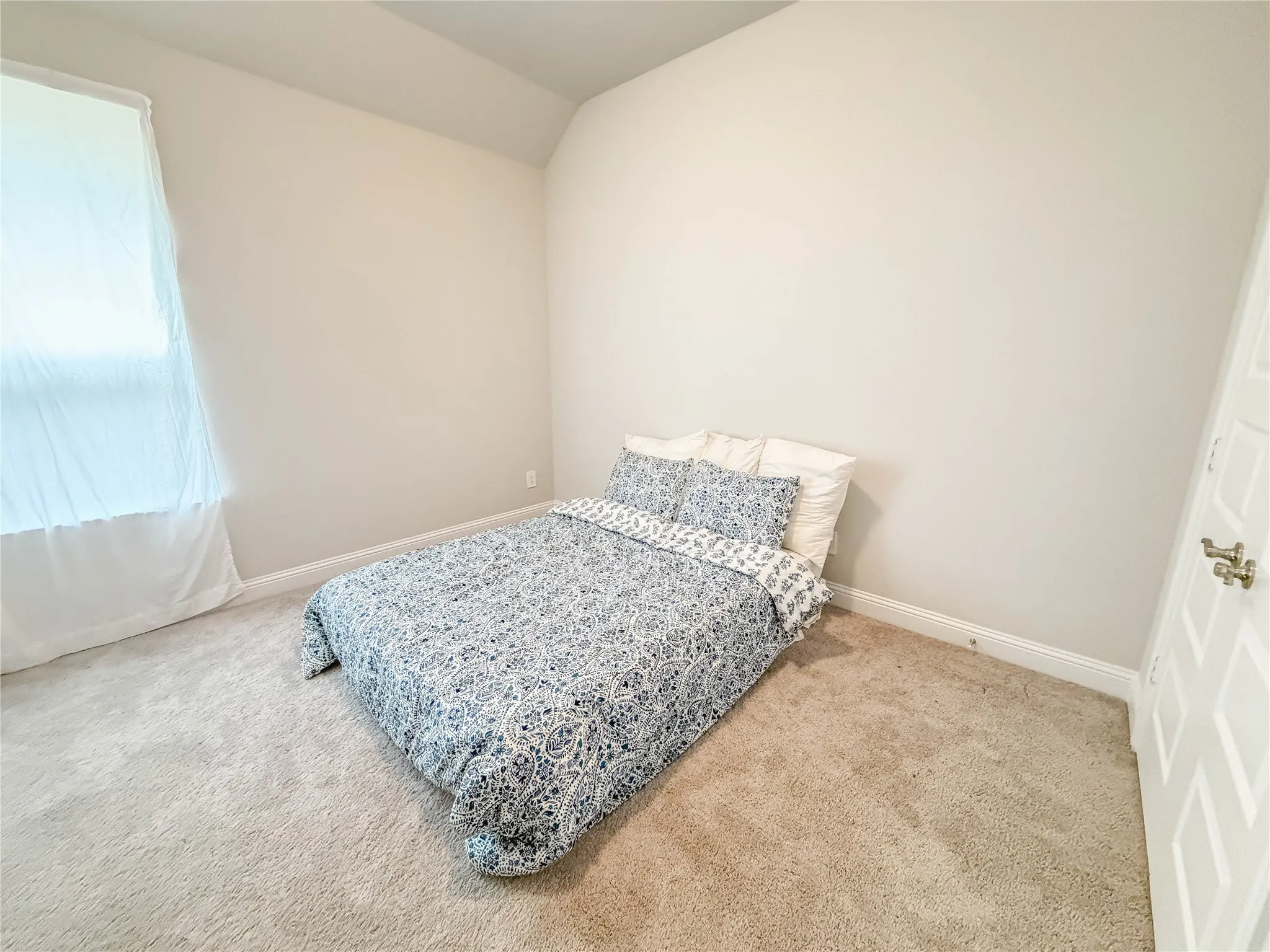 Single Family Residence For Sale in Ellis County , 484 Haven Road, Waxahachie, Texas 75165, 3 Bedroom, 3 Bathroom, 2 Garage spaces, 2,641 Sqft, built in 2022, mls#21400542, Real Estate Agent in Waxahachie, Homes For Sale in Ellis county, Homes For Sale in Waxahachie, Realtor in Waxahachie Texas, Real Estate Brokerage Independent Realty Texas, Luminita Cordes Realtor