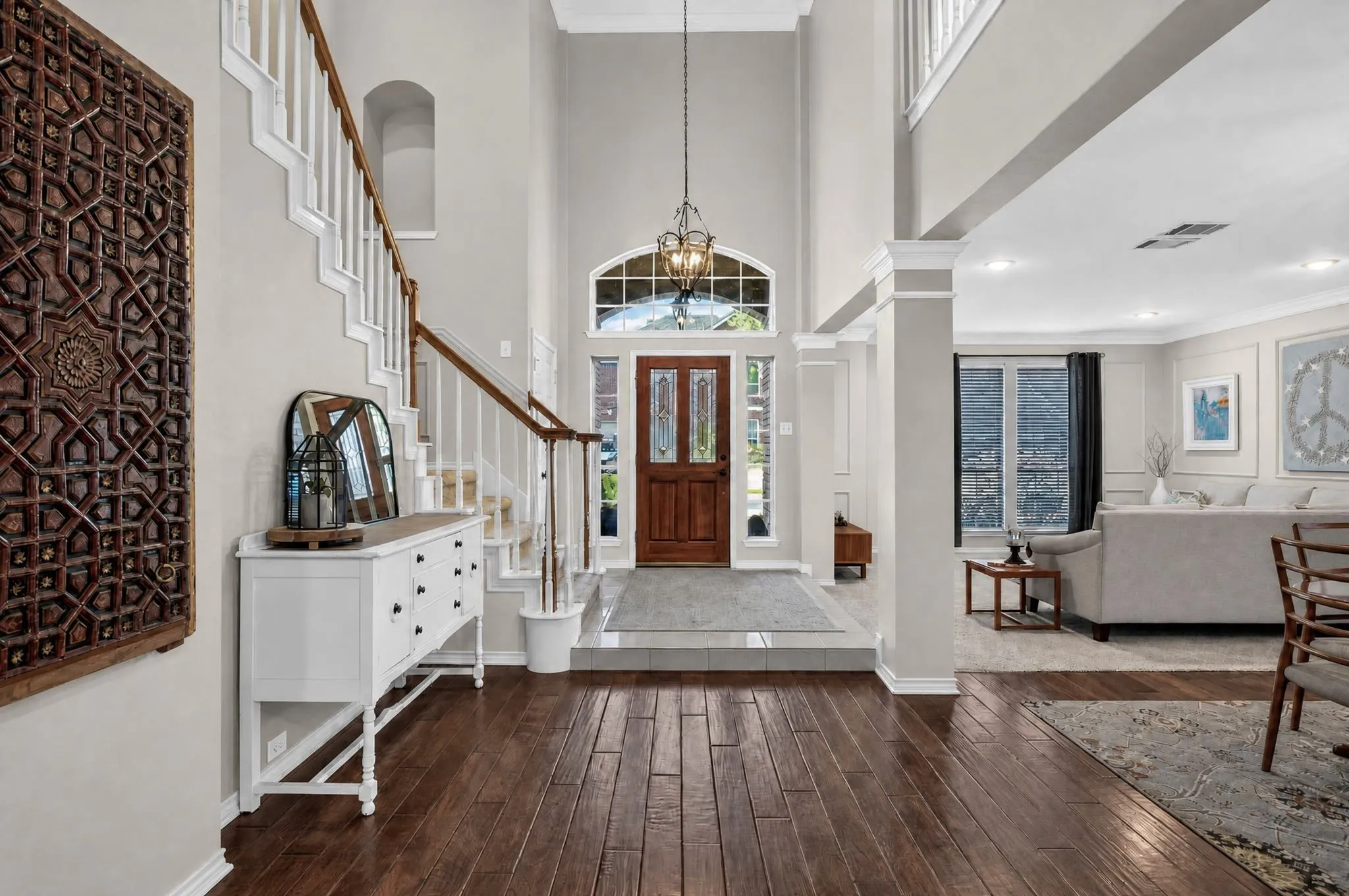 Single Family Residence For Sale in Denton County , 2665 Woodside Drive, Highland Village, Texas 75077, 4 Bedroom, 3 Bathroom, 2 Garage spaces, 2,951 Sqft, built in 1992, mls#21399722, Real Estate Agent in Highland Village, Homes For Sale in Denton county, Homes For Sale in Highland Village, Realtor in Highland Village Texas, Real Estate Brokerage Independent Realty Texas, Luminita Cordes Realtor