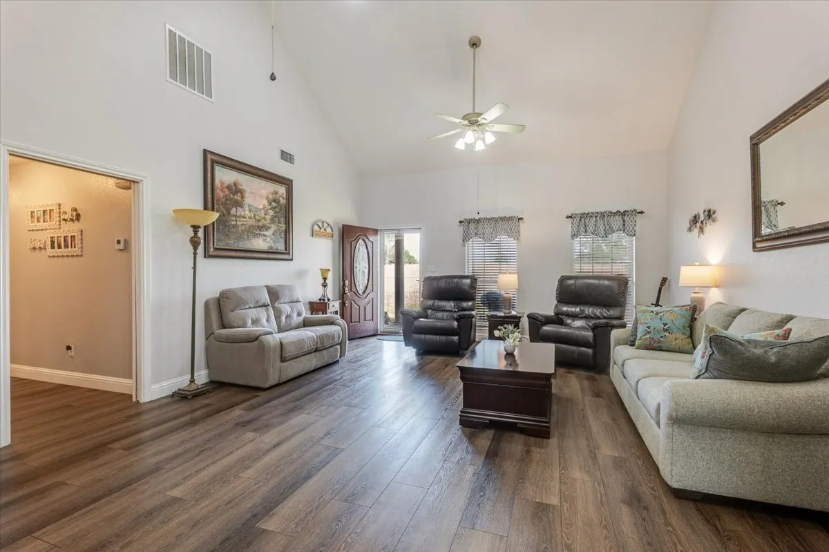 Room for all your furnishings in this spacious area