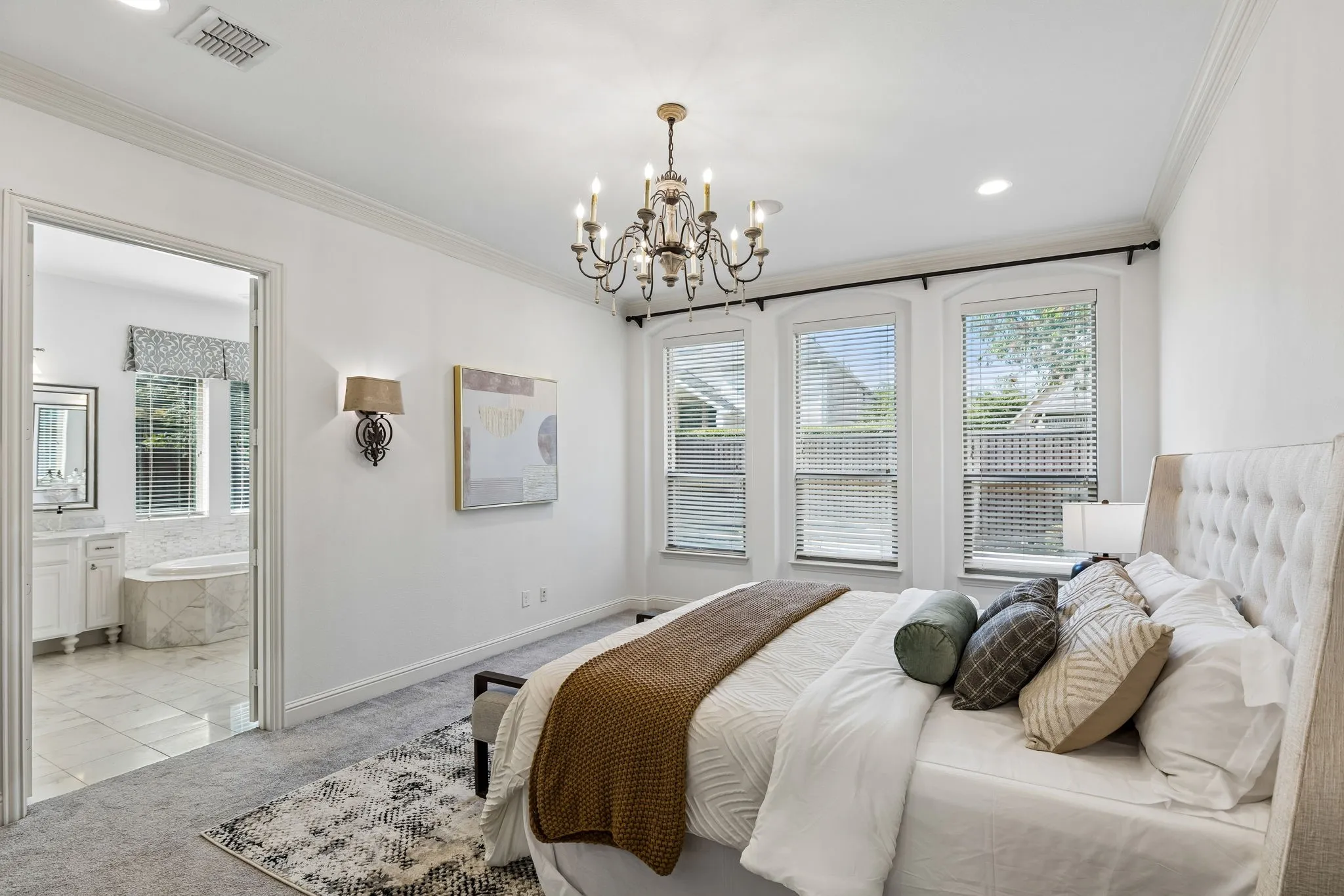 Single Family Residence For Sale in Collin County , 605 Royal Glen Drive, Murphy, Texas 75094, 5 Bedroom, 5 Bathroom, 3 Garage spaces, 4,524 Sqft, built in 2012, mls#21400549, Real Estate Agent in Murphy, Homes For Sale in Collin county, Homes For Sale in Murphy, Realtor in Murphy Texas, Real Estate Brokerage Independent Realty Texas, Luminita Cordes Realtor