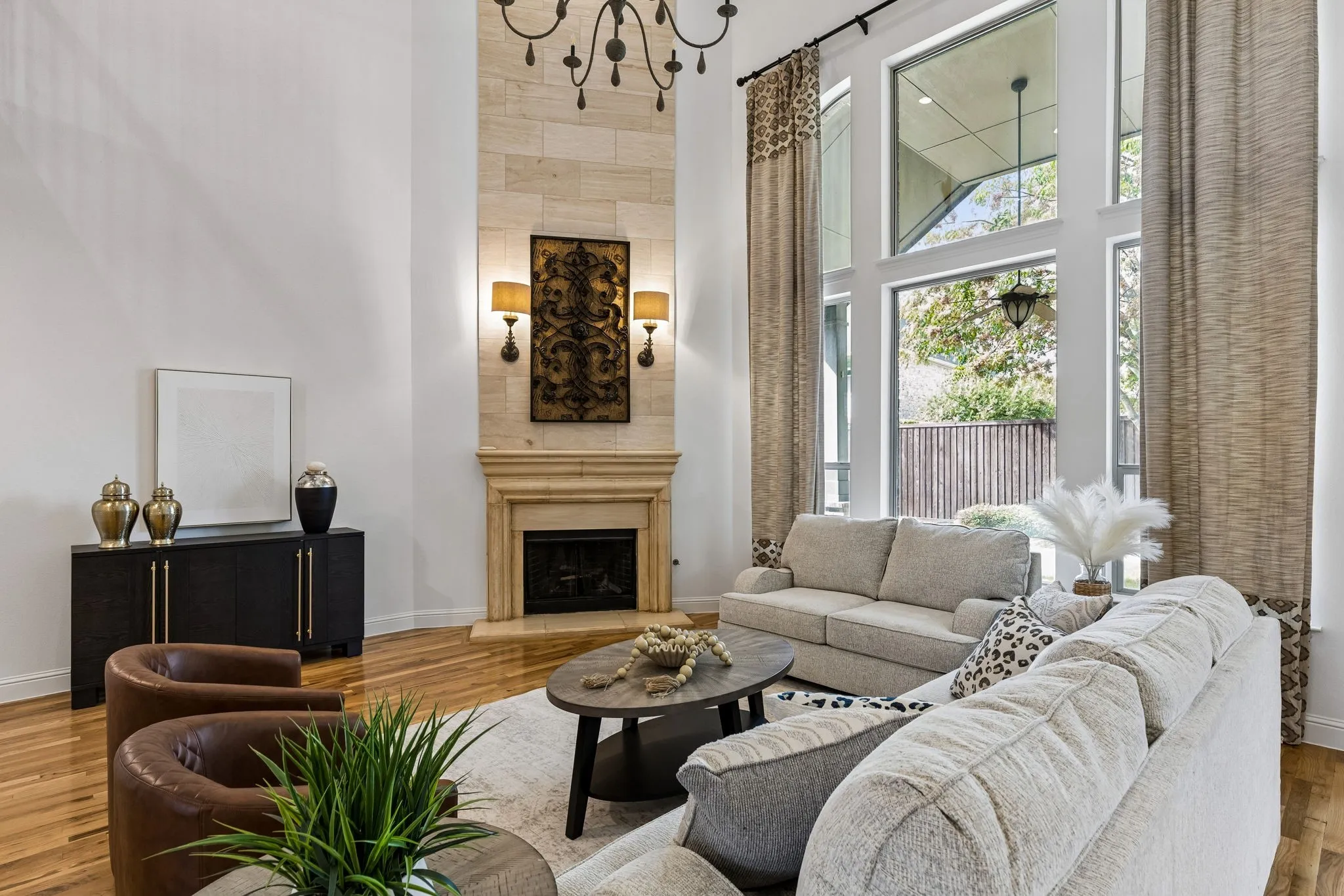 Single Family Residence For Sale in Collin County , 605 Royal Glen Drive, Murphy, Texas 75094, 5 Bedroom, 5 Bathroom, 3 Garage spaces, 4,524 Sqft, built in 2012, mls#21400549, Real Estate Agent in Murphy, Homes For Sale in Collin county, Homes For Sale in Murphy, Realtor in Murphy Texas, Real Estate Brokerage Independent Realty Texas, Luminita Cordes Realtor