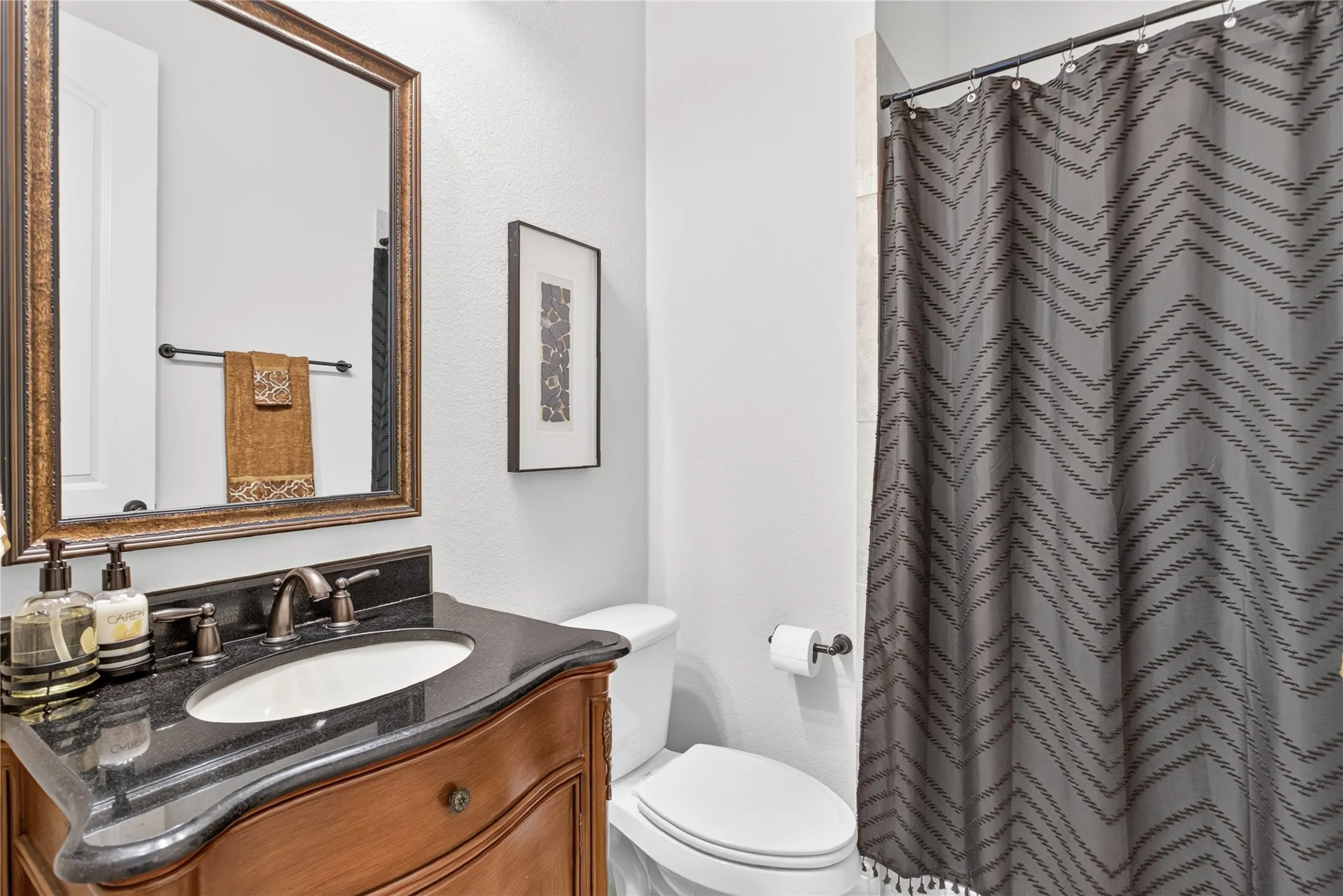 Single Family Residence For Sale in Tarrant County , 301 Rawhide Path, Keller, Texas 76248, 5 Bedroom, 4 Bathroom, 3 Garage spaces, 3,521 Sqft, built in 2013, mls#21400154, Real Estate Agent in Keller, Homes For Sale in Tarrant county, Homes For Sale in Keller, Realtor in Keller Texas, Real Estate Brokerage Independent Realty Texas, Luminita Cordes Realtor