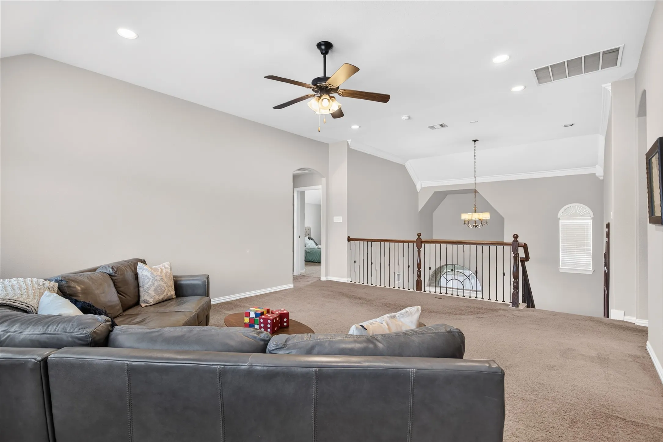 Single Family Residence For Sale in Tarrant County , 301 Rawhide Path, Keller, Texas 76248, 5 Bedroom, 4 Bathroom, 3 Garage spaces, 3,521 Sqft, built in 2013, mls#21400154, Real Estate Agent in Keller, Homes For Sale in Tarrant county, Homes For Sale in Keller, Realtor in Keller Texas, Real Estate Brokerage Independent Realty Texas, Luminita Cordes Realtor