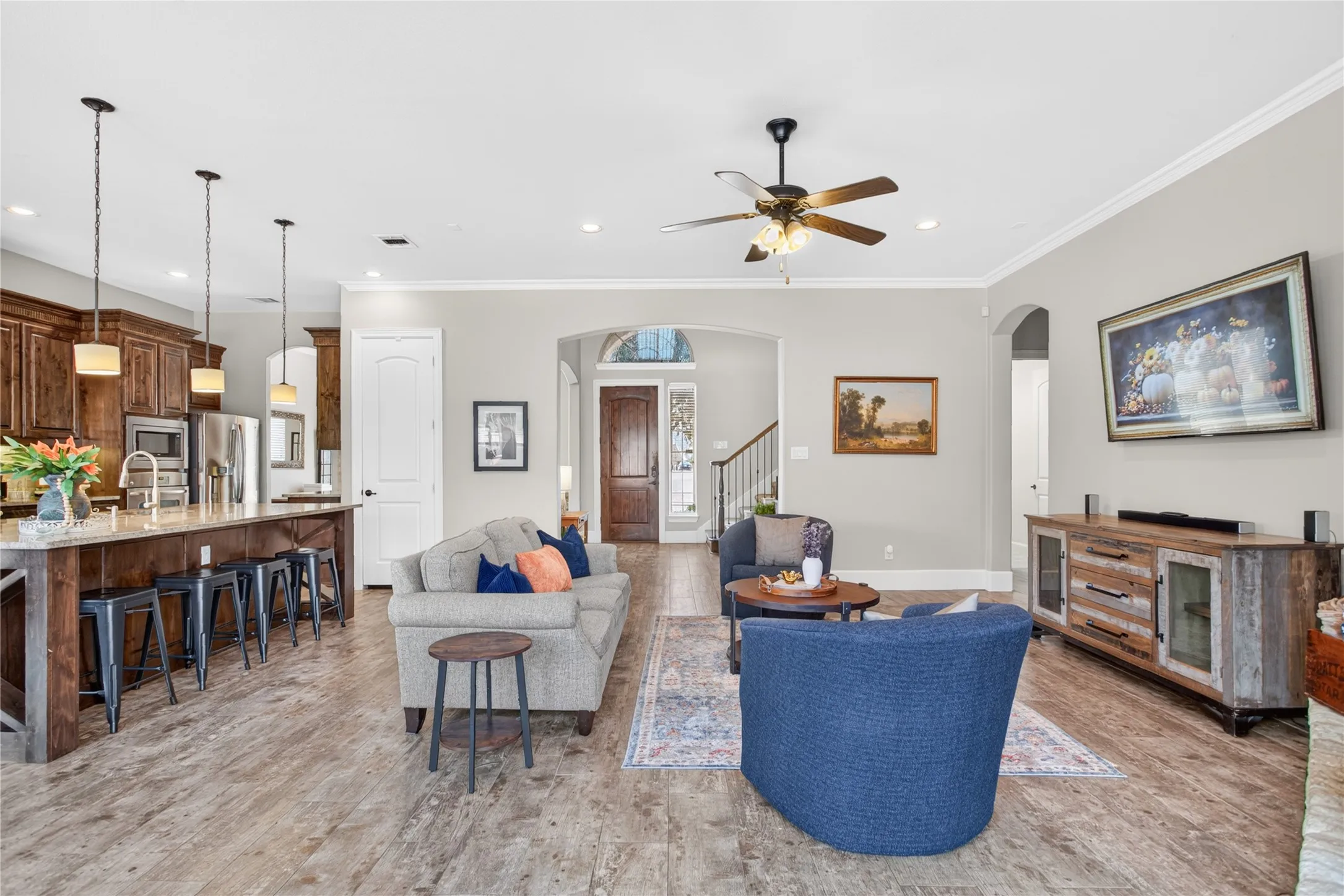 Single Family Residence For Sale in Tarrant County , 301 Rawhide Path, Keller, Texas 76248, 5 Bedroom, 4 Bathroom, 3 Garage spaces, 3,521 Sqft, built in 2013, mls#21400154, Real Estate Agent in Keller, Homes For Sale in Tarrant county, Homes For Sale in Keller, Realtor in Keller Texas, Real Estate Brokerage Independent Realty Texas, Luminita Cordes Realtor