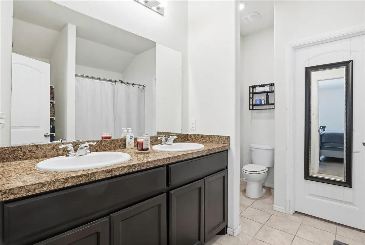 Single Family Residence For Sale in Tarrant County , 732 Watson Way, Crowley, Texas 76036, 4 Bedroom, 2 Bathroom, 2 Garage spaces, 1,855 Sqft, built in 2018, mls#21400555, Real Estate Agent in Crowley, Homes For Sale in Tarrant county, Homes For Sale in Crowley, Realtor in Crowley Texas, Real Estate Brokerage Independent Realty Texas, Luminita Cordes Realtor