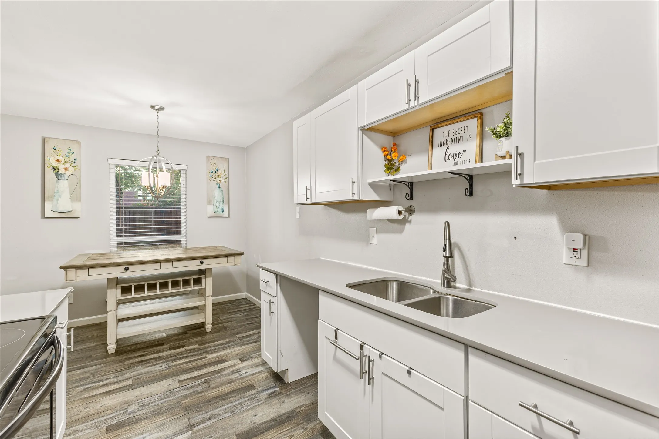 Single Family Residence For Sale in Dallas County , 13225 Lexington Lane, Balch Springs, Texas 75180, 3 Bedroom, 2 Bathroom, 2 Garage spaces, 1,342 Sqft, built in 1979, mls#21400533, Real Estate Agent in Balch Springs, Homes For Sale in Dallas county, Homes For Sale in Balch Springs, Realtor in Balch Springs Texas, Real Estate Brokerage Independent Realty Texas, Luminita Cordes Realtor