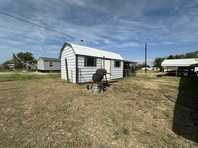 Single Family Residence For Sale in Collin County , 4314 County Road 446, Princeton, Texas 75407, 3 Bedroom, 2 Bathroom, Garage spaces, 1,161 Sqft, built in 1999, mls#21400565, Real Estate Agent in Princeton, Homes For Sale in Collin county, Homes For Sale in Princeton, Realtor in Princeton Texas, Real Estate Brokerage Independent Realty Texas, Luminita Cordes Realtor