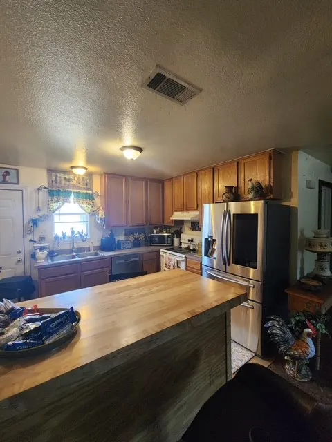Single Family Residence For Sale in Collin County , 4314 County Road 446, Princeton, Texas 75407, 3 Bedroom, 2 Bathroom, Garage spaces, 1,161 Sqft, built in 1999, mls#21400565, Real Estate Agent in Princeton, Homes For Sale in Collin county, Homes For Sale in Princeton, Realtor in Princeton Texas, Real Estate Brokerage Independent Realty Texas, Luminita Cordes Realtor