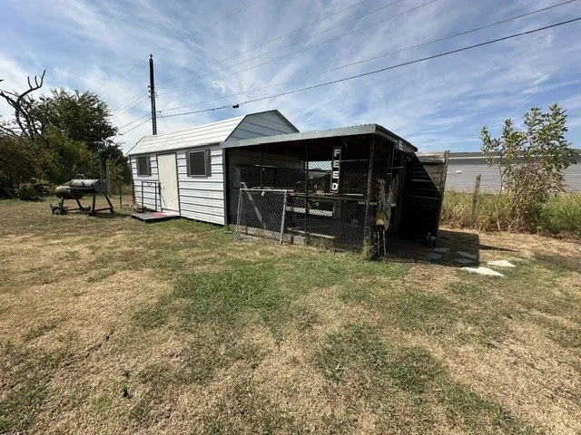 Single Family Residence For Sale in Collin County , 4314 County Road 446, Princeton, Texas 75407, 3 Bedroom, 2 Bathroom, Garage spaces, 1,161 Sqft, built in 1999, mls#21400565, Real Estate Agent in Princeton, Homes For Sale in Collin county, Homes For Sale in Princeton, Realtor in Princeton Texas, Real Estate Brokerage Independent Realty Texas, Luminita Cordes Realtor