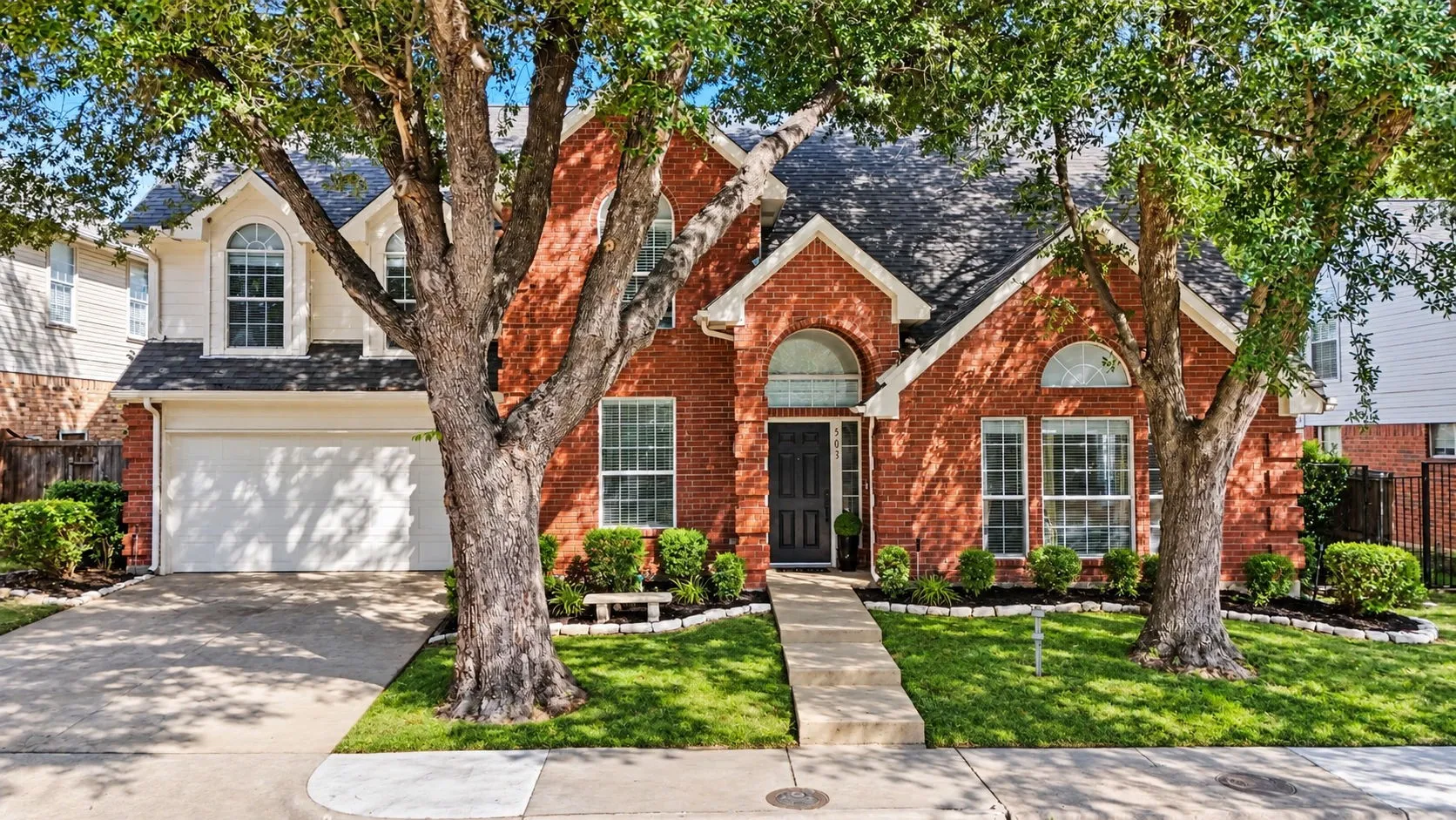 Single Family Residence For Sale in Collin County , 503 Glenn Lane, Mc Kinney, Texas 75072, 4 Bedroom, 3 Bathroom, 2 Garage spaces, 2,150 Sqft, built in 1989, mls#21397692, Real Estate Agent in Mc Kinney, Homes For Sale in Collin county, Homes For Sale in Mc Kinney, Realtor in Mc Kinney Texas, Real Estate Brokerage Independent Realty Texas, Luminita Cordes Realtor