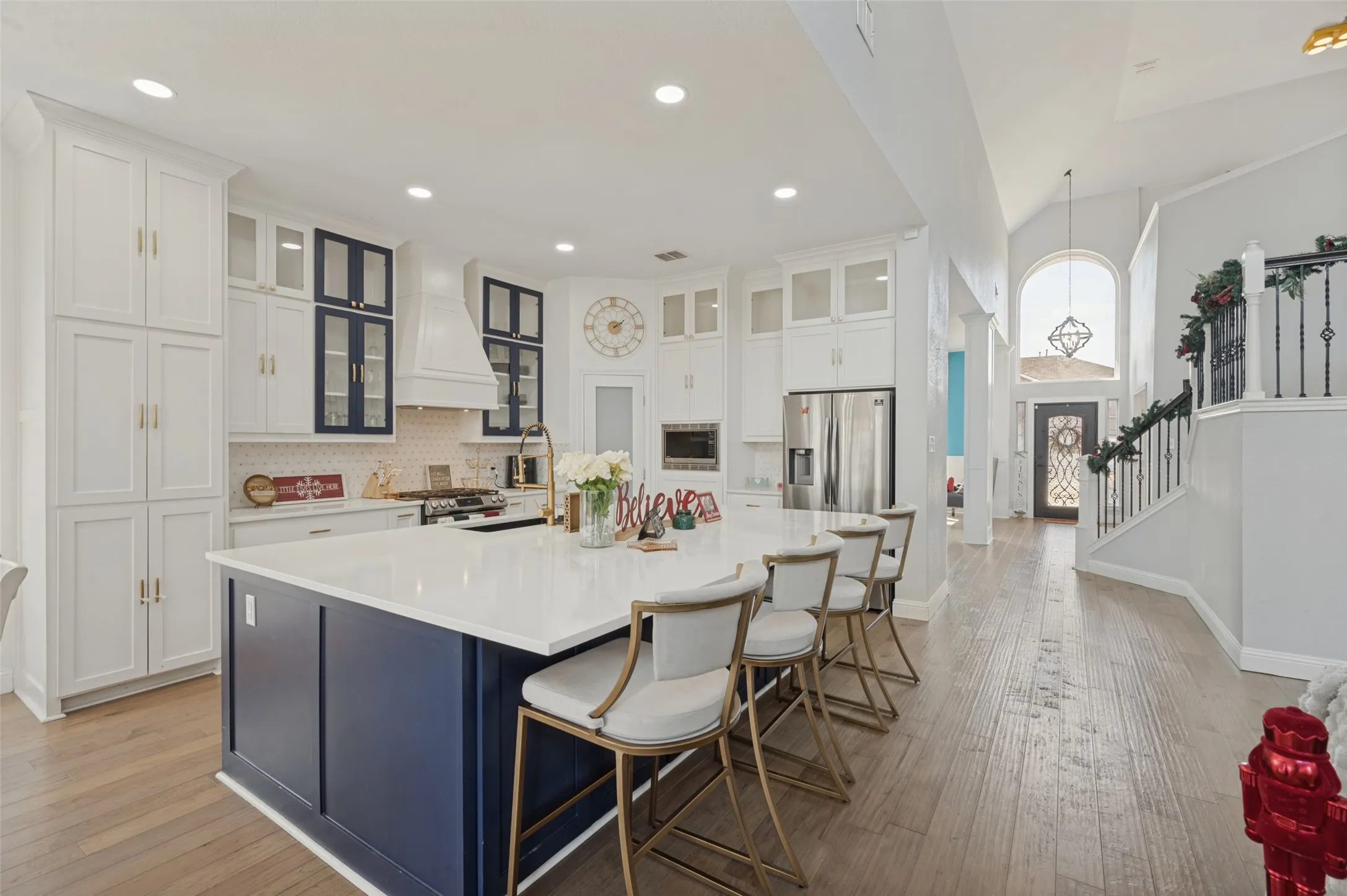Single Family Residence For Sale in Tarrant County , 3536 Canyon Road, Grand Prairie, Texas 75052, 4 Bedroom, 3 Bathroom, 2 Garage spaces, 3,620 Sqft, built in 2000, mls#21400358, Real Estate Agent in Grand Prairie, Homes For Sale in Tarrant county, Homes For Sale in Grand Prairie, Realtor in Grand Prairie Texas, Real Estate Brokerage Independent Realty Texas, Luminita Cordes Realtor