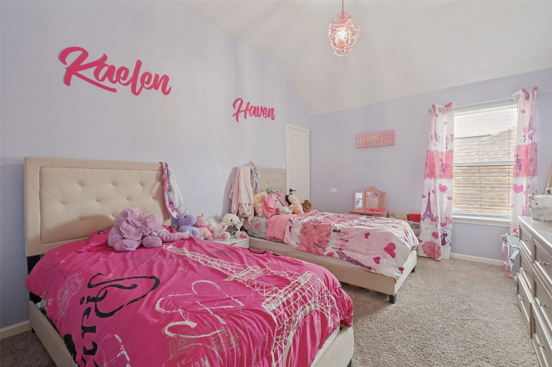Single Family Residence For Sale in Tarrant County , 3536 Canyon Road, Grand Prairie, Texas 75052, 4 Bedroom, 3 Bathroom, 2 Garage spaces, 3,620 Sqft, built in 2000, mls#21400358, Real Estate Agent in Grand Prairie, Homes For Sale in Tarrant county, Homes For Sale in Grand Prairie, Realtor in Grand Prairie Texas, Real Estate Brokerage Independent Realty Texas, Luminita Cordes Realtor