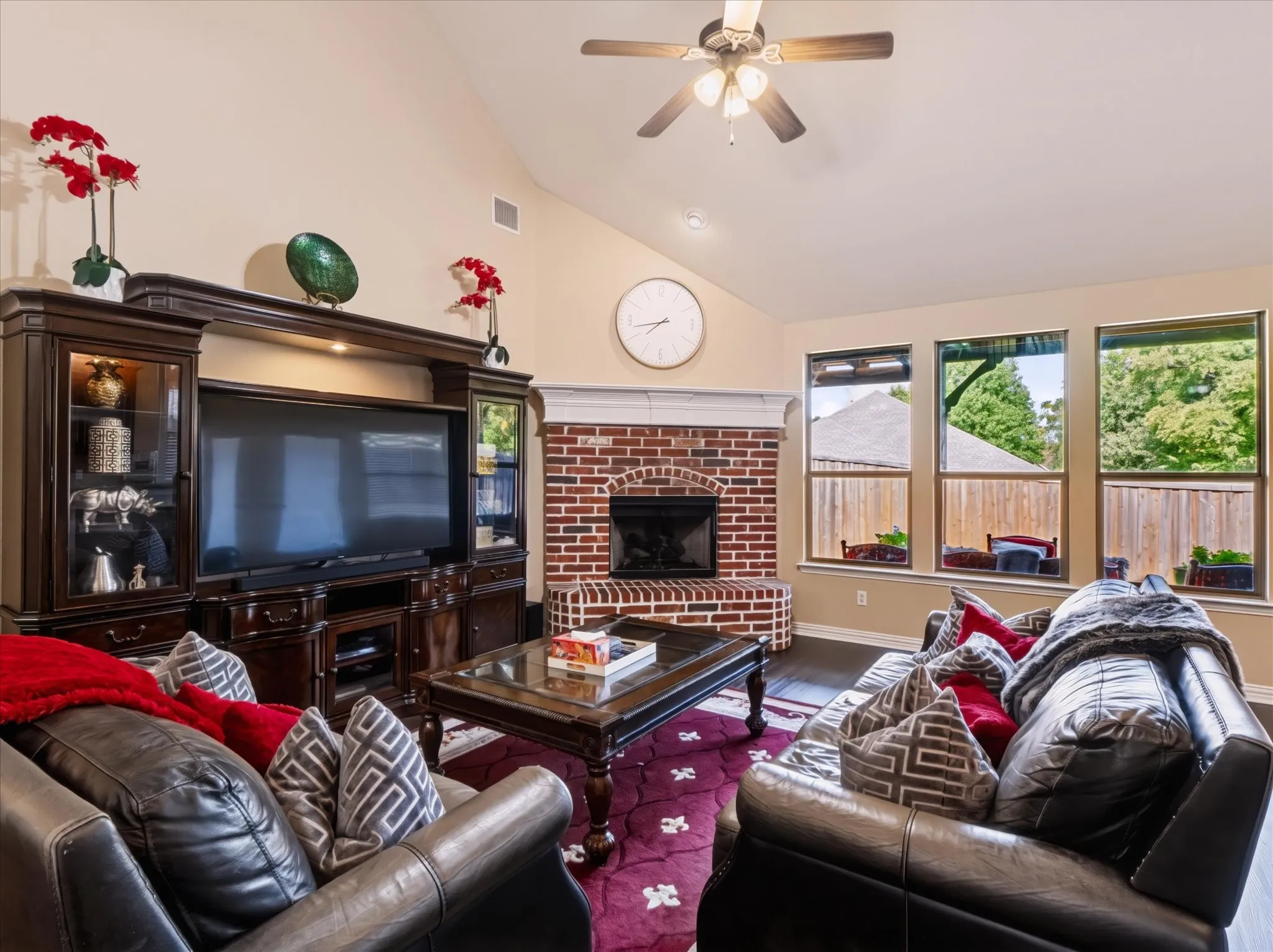 Single Family Residence For Sale in Denton County , 1728 Lake Way Drive, Little Elm, Texas 75068, 4 Bedroom, 3 Bathroom, 2 Garage spaces, 2,452 Sqft, built in 2007, mls#21400550, Real Estate Agent in Little Elm, Homes For Sale in Denton county, Homes For Sale in Little Elm, Realtor in Little Elm Texas, Real Estate Brokerage Independent Realty Texas, Luminita Cordes Realtor