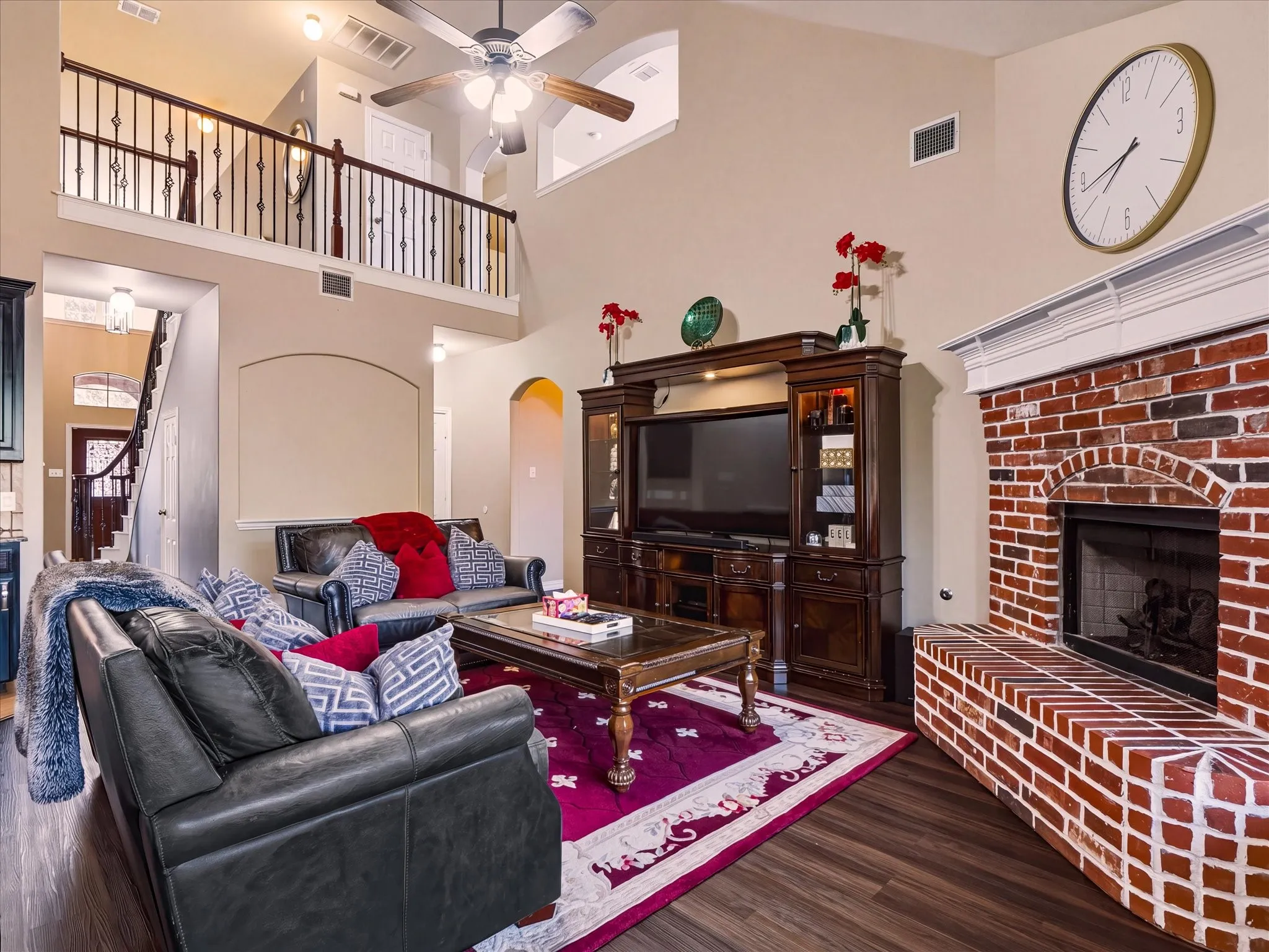 Single Family Residence For Sale in Denton County , 1728 Lake Way Drive, Little Elm, Texas 75068, 4 Bedroom, 3 Bathroom, 2 Garage spaces, 2,452 Sqft, built in 2007, mls#21400550, Real Estate Agent in Little Elm, Homes For Sale in Denton county, Homes For Sale in Little Elm, Realtor in Little Elm Texas, Real Estate Brokerage Independent Realty Texas, Luminita Cordes Realtor