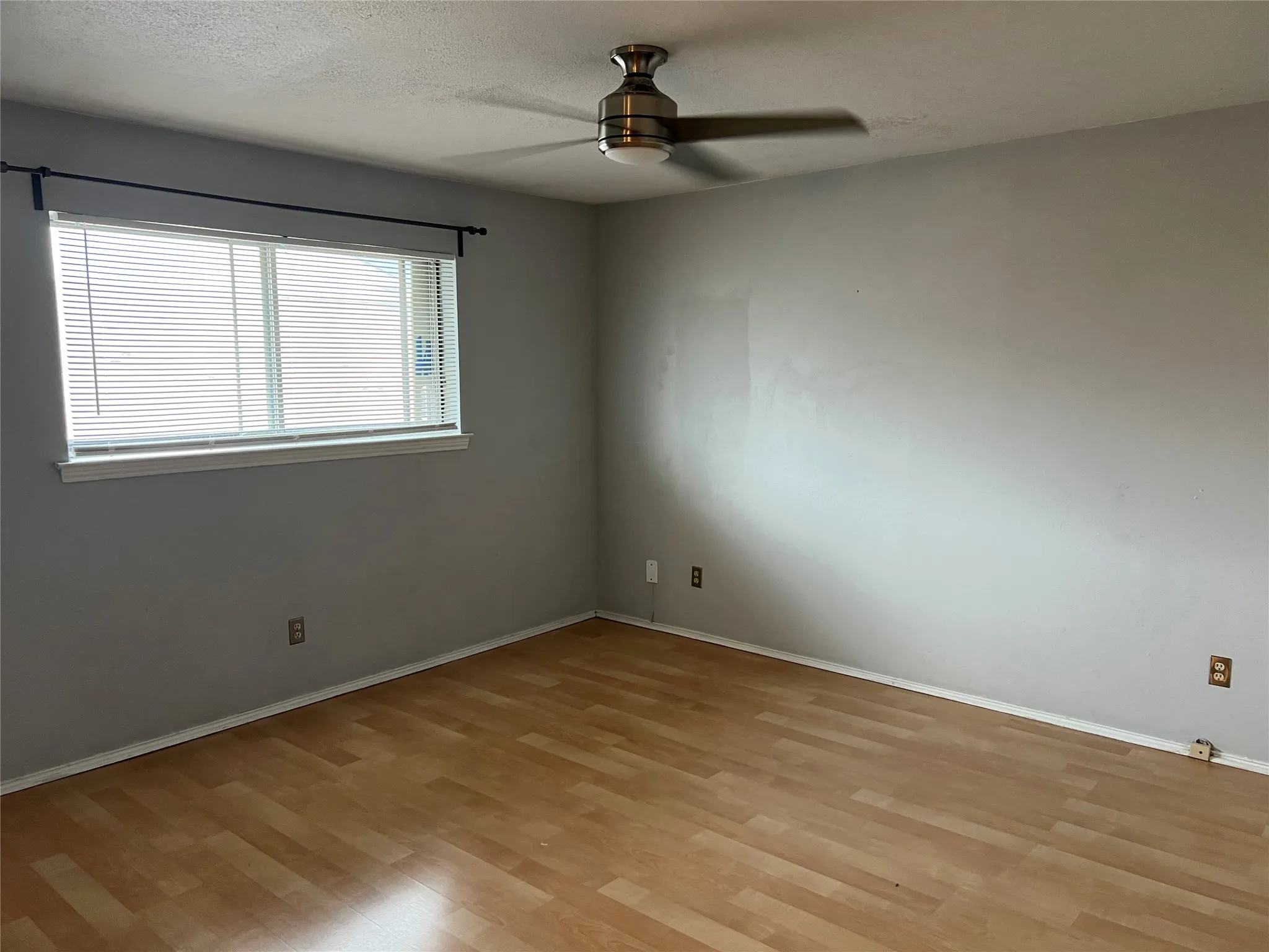 Condominium For Rent in Dallas County , 4715 Skillman Street D, Dallas, Texas 75206, 2 Bedroom, 2 Bathroom, Garage spaces, 1,361 Sqft, built in 1966, mls#21400571, Real Estate Agent in Dallas, Homes For Rent in Dallas county, Homes For Rent in Dallas, Realtor in Dallas Texas, Real Estate Brokerage Independent Realty Texas, Luminita Cordes Realtor