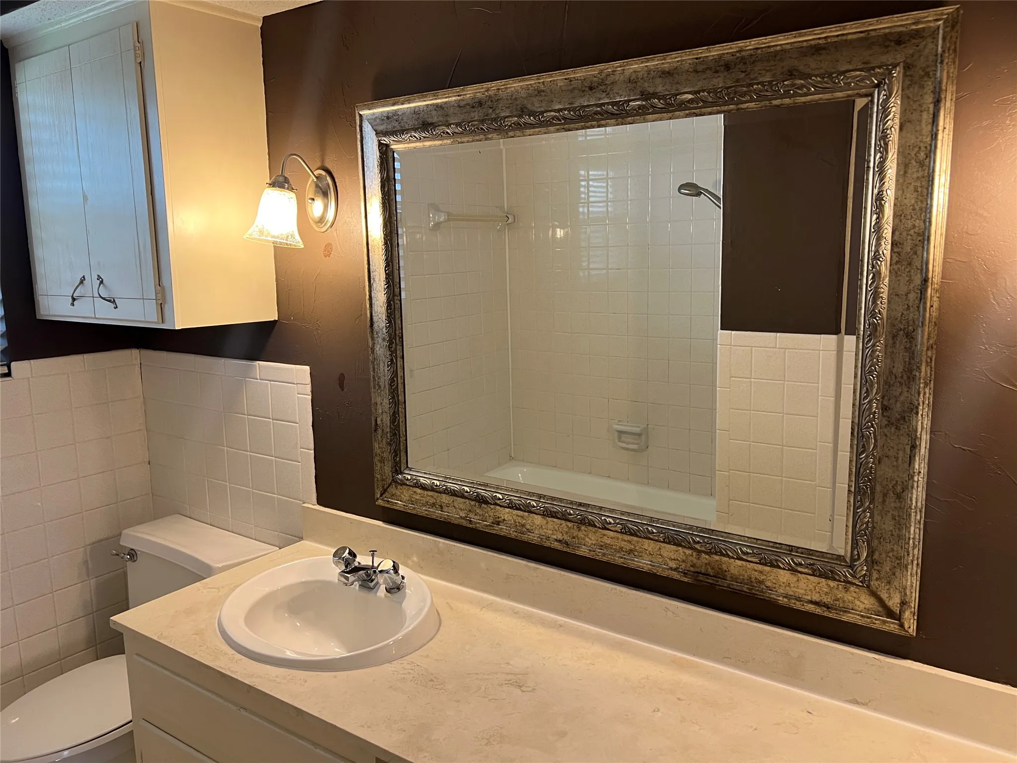 Condominium For Rent in Dallas County , 4715 Skillman Street D, Dallas, Texas 75206, 2 Bedroom, 2 Bathroom, Garage spaces, 1,361 Sqft, built in 1966, mls#21400571, Real Estate Agent in Dallas, Homes For Rent in Dallas county, Homes For Rent in Dallas, Realtor in Dallas Texas, Real Estate Brokerage Independent Realty Texas, Luminita Cordes Realtor