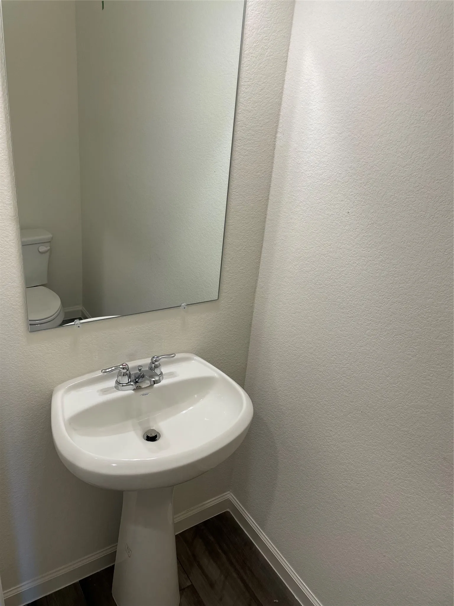 Single Family Residence For Rent in Collin County , 1815 Chapel Hill Road, Princeton, Texas 75407, 3 Bedroom, 3 Bathroom, 2 Garage spaces, 1,826 Sqft, built in 2022, mls#21398408, Real Estate Agent in Princeton, Homes For Rent in Collin county, Homes For Rent in Princeton, Realtor in Princeton Texas, Real Estate Brokerage Independent Realty Texas, Luminita Cordes Realtor