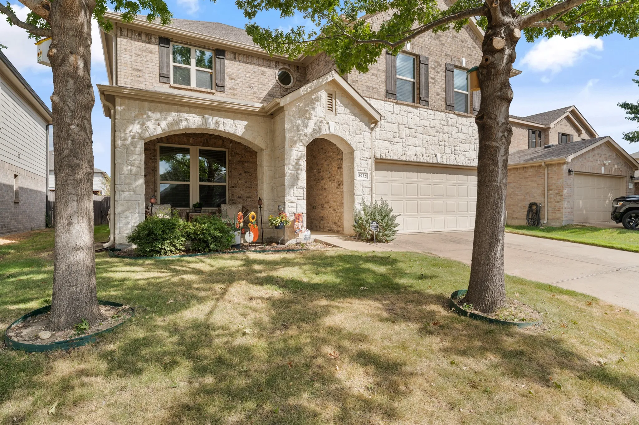 Single Family Residence For Sale in Tarrant County , 8932 Winding Valley Drive, Fort Worth, Texas 76244, 4 Bedroom, 3 Bathroom, 2 Garage spaces, 2,923 Sqft, built in 2012, mls#21400583, Real Estate Agent in Fort Worth, Homes For Sale in Tarrant county, Homes For Sale in Fort Worth, Realtor in Fort Worth Texas, Real Estate Brokerage Independent Realty Texas, Luminita Cordes Realtor