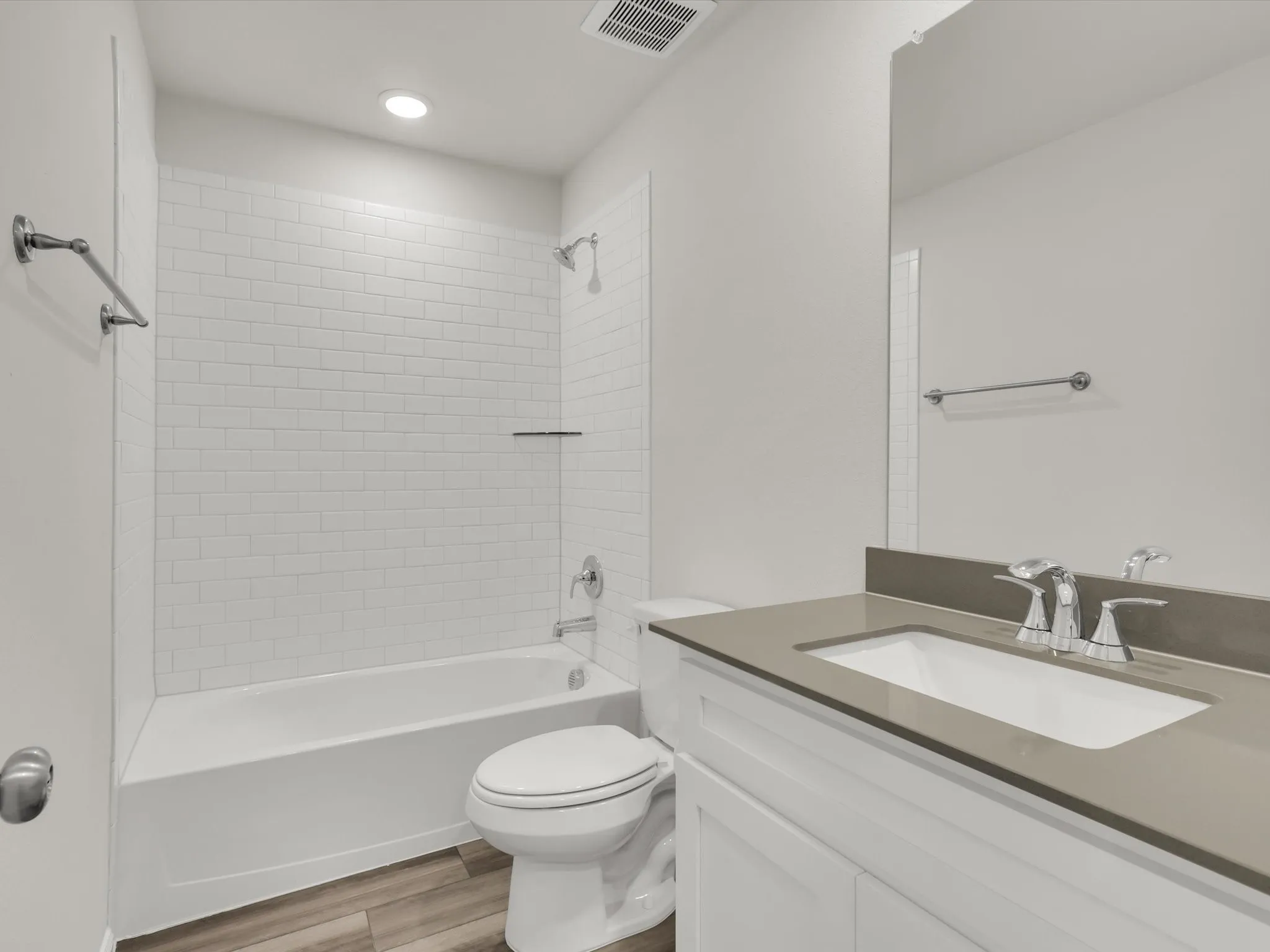 Single Family Residence For Rent in Collin County , 712 Portina Drive, Anna, Texas 75409, 4 Bedroom, 3 Bathroom, 2 Garage spaces, 2,006 Sqft, built in 2024, mls#21400491, Real Estate Agent in Anna, Homes For Rent in Collin county, Homes For Rent in Anna, Realtor in Anna Texas, Real Estate Brokerage Independent Realty Texas, Luminita Cordes Realtor