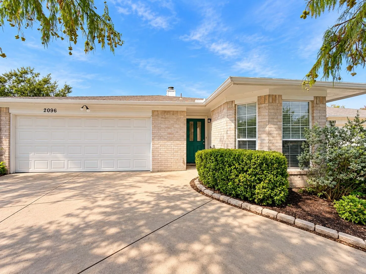 Single Family Residence For Rent in Tarrant County , 2096 Colt Court, Keller, Texas 76248, 3 Bedroom, 2 Bathroom, 2 Garage spaces, 1,172 Sqft, built in 1991, mls#21400500, Real Estate Agent in Keller, Homes For Rent in Tarrant county, Homes For Rent in Keller, Realtor in Keller Texas, Real Estate Brokerage Independent Realty Texas, Luminita Cordes Realtor