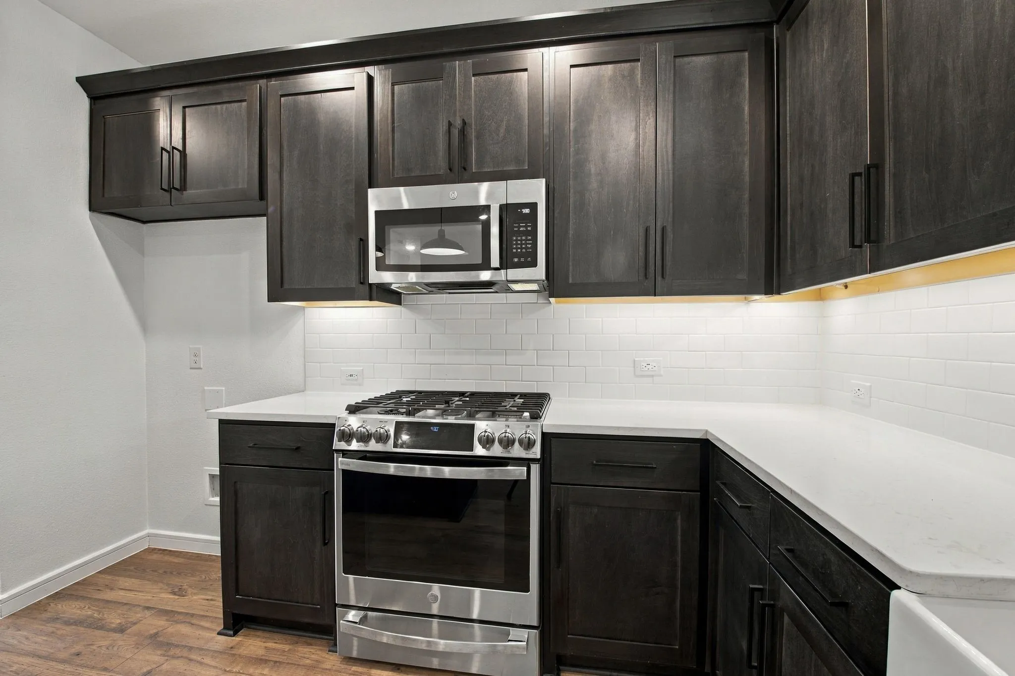 Single Family Residence For Sale in Grayson County , 604 Brook View Drive, Van Alstyne, Texas 75495, 3 Bedroom, 3 Bathroom, 2 Garage spaces, 1,750 Sqft, built in 2024, mls#21400594, Real Estate Agent in Van Alstyne, Homes For Sale in Grayson county, Homes For Sale in Van Alstyne, Realtor in Van Alstyne Texas, Real Estate Brokerage Independent Realty Texas, Luminita Cordes Realtor